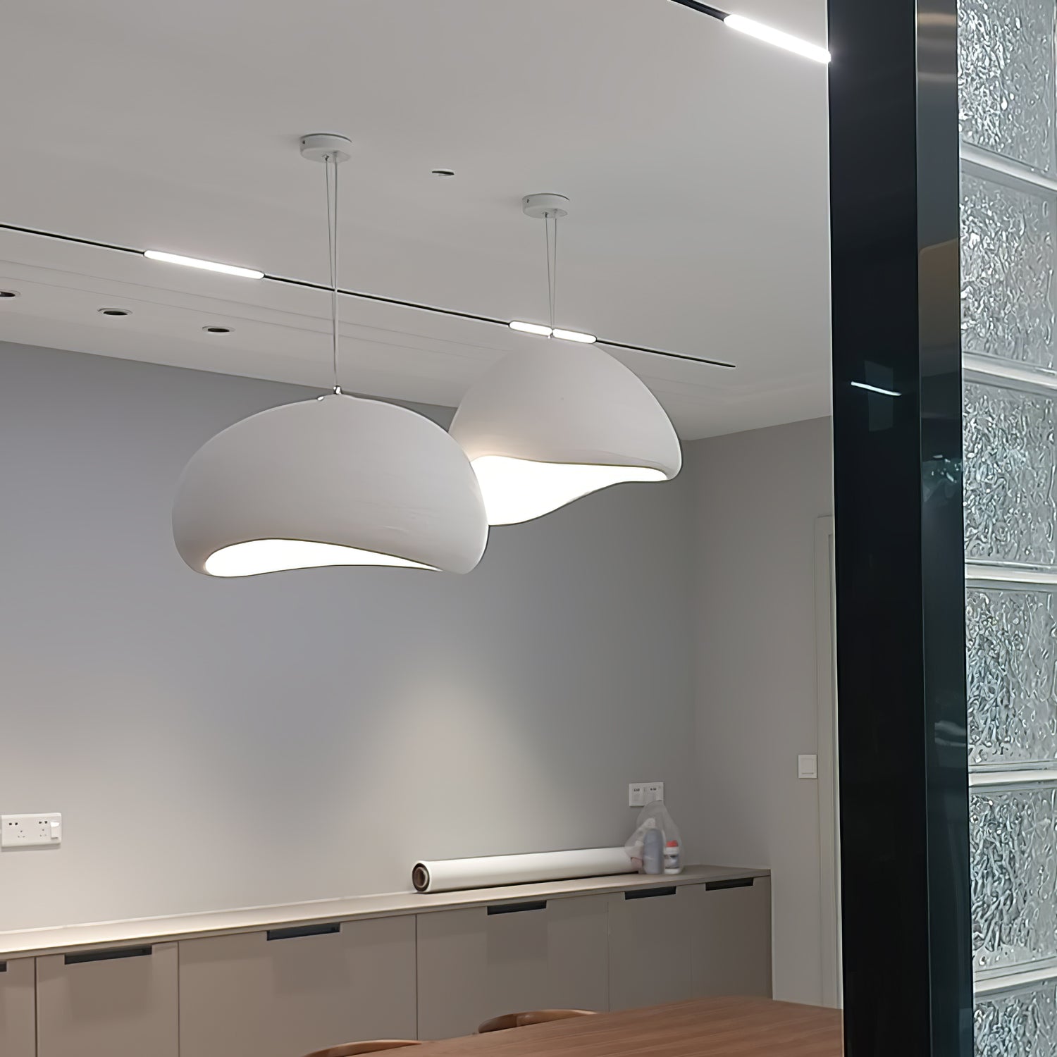 Alelvenor Cloud Pendant Light