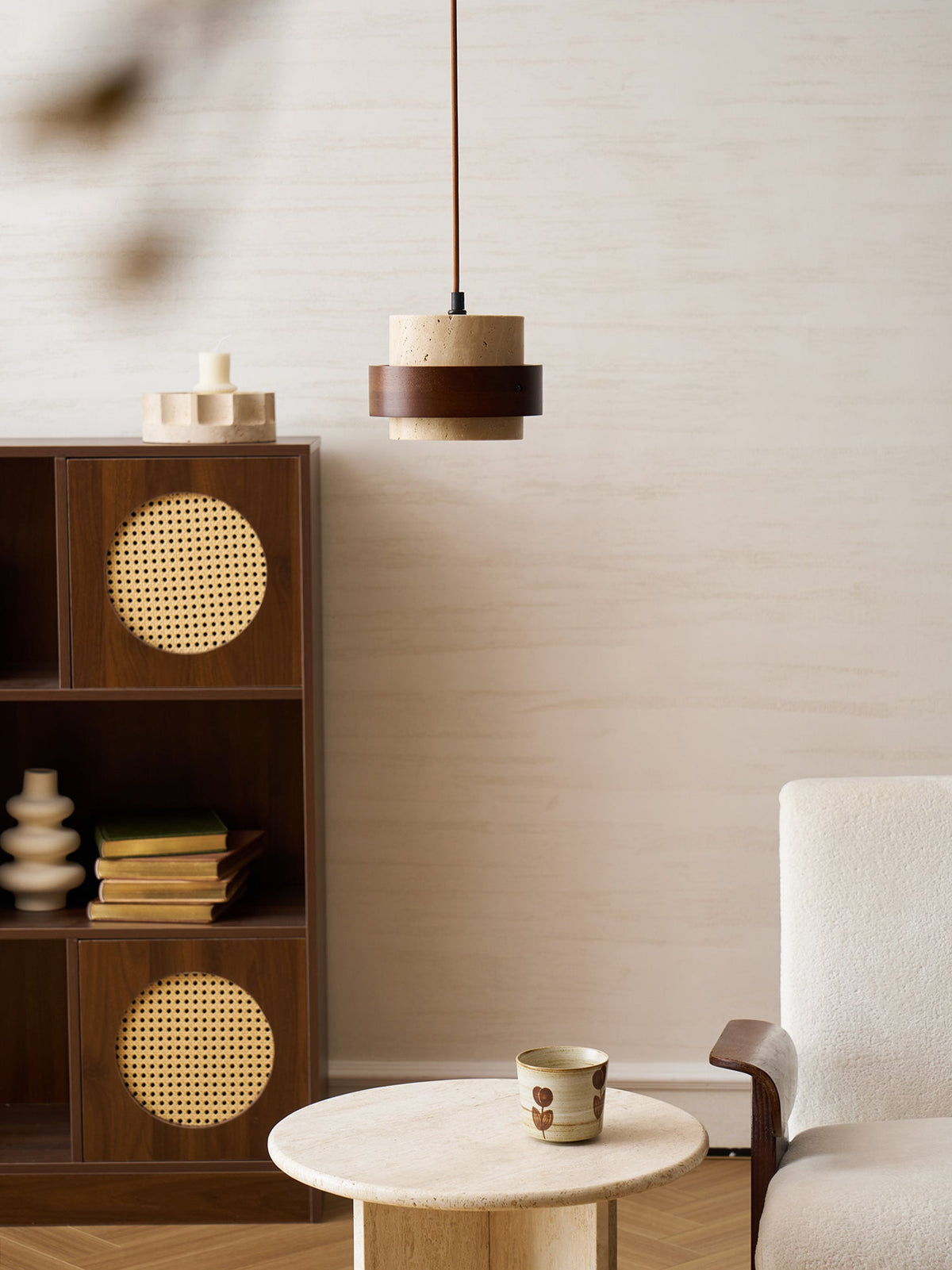Tibavo Cylindrical Pendant Light