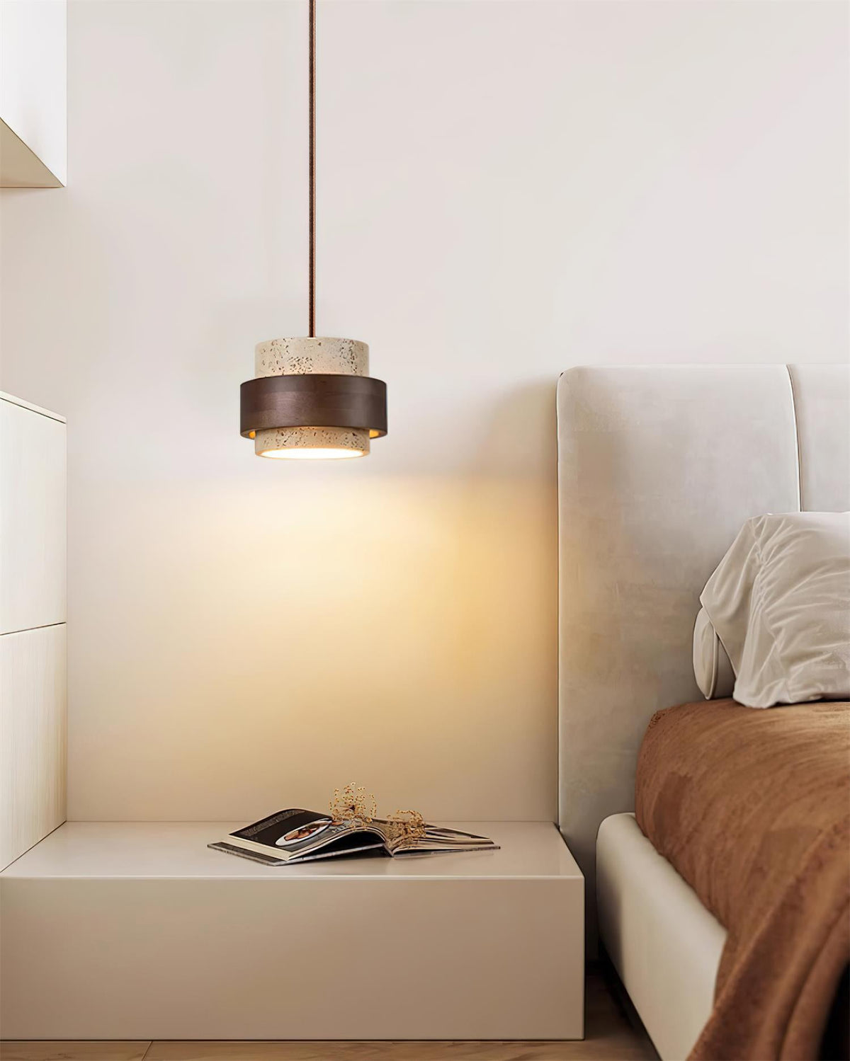 Tibavo Cylindrical Pendant Light