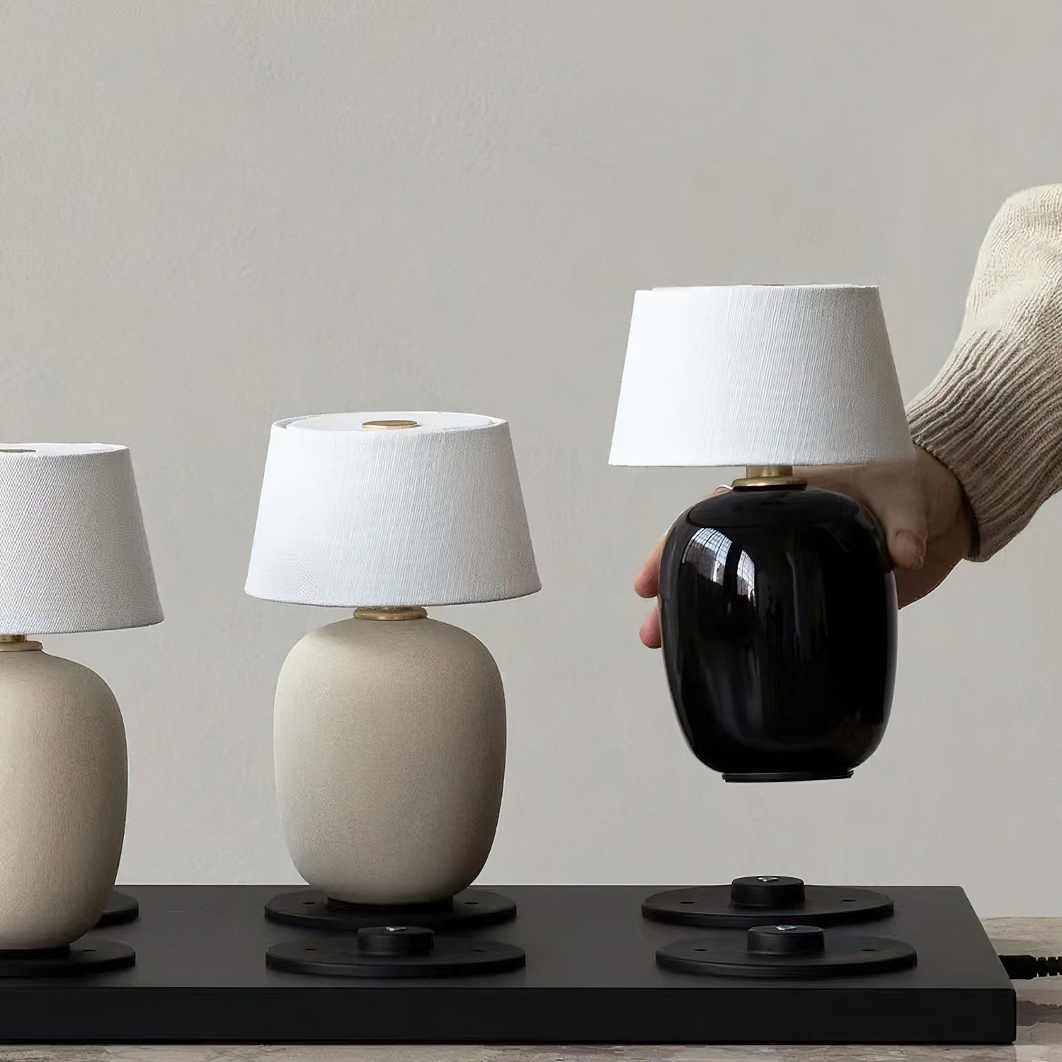 Arilano Outdoor Table Lamp