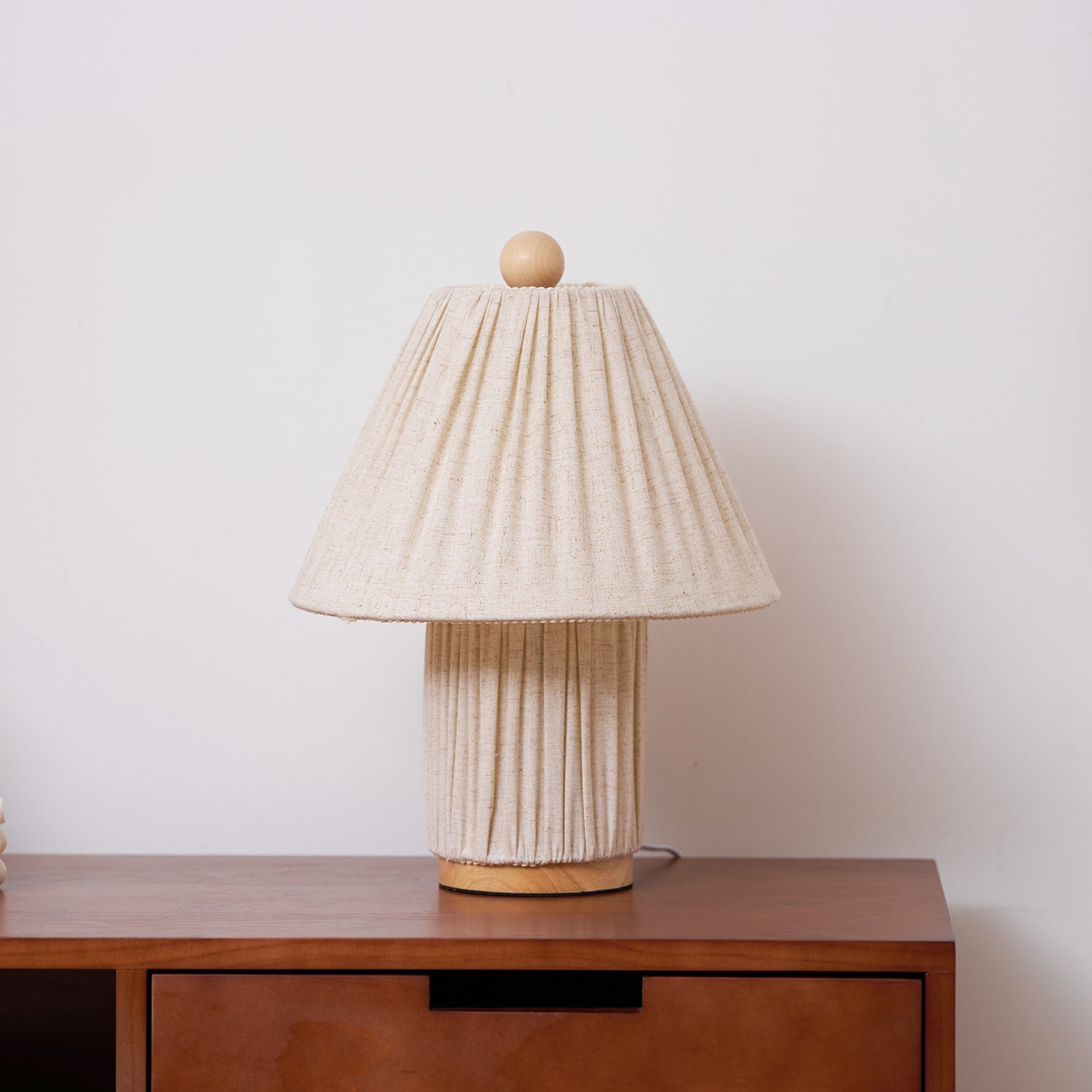 Arzanella Retro Table Lamp