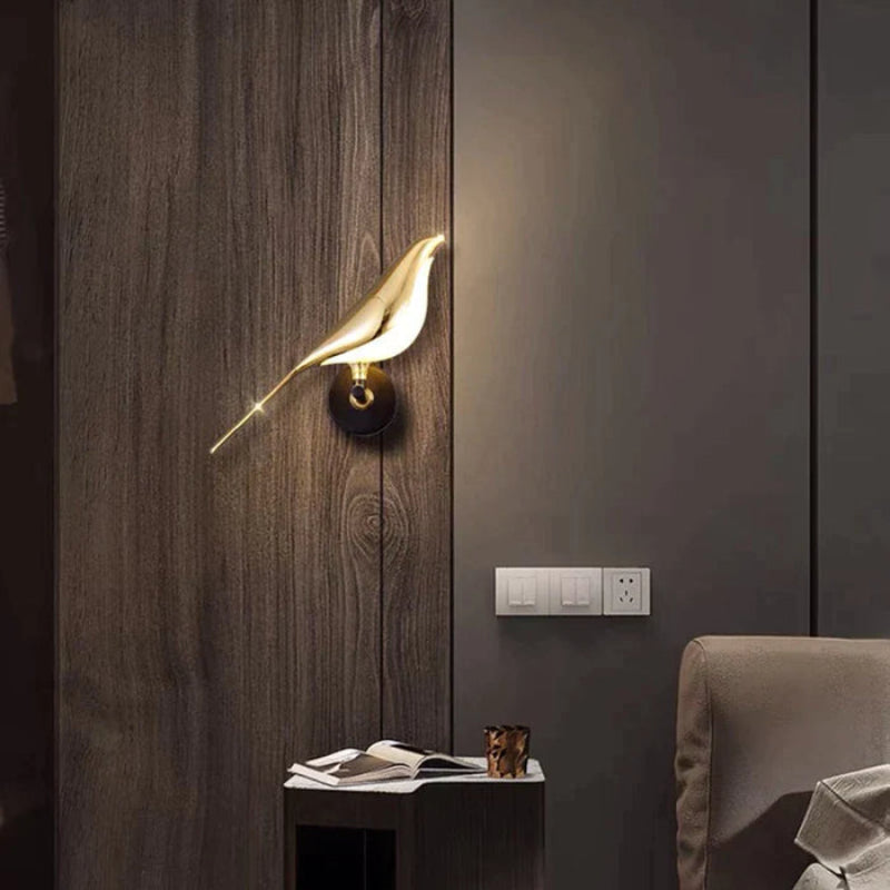 Scullun Bird Wall Light