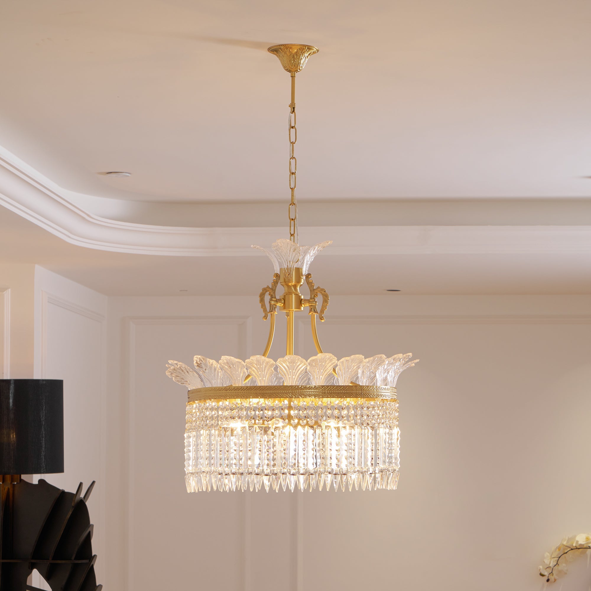 Velyra Chandelier
