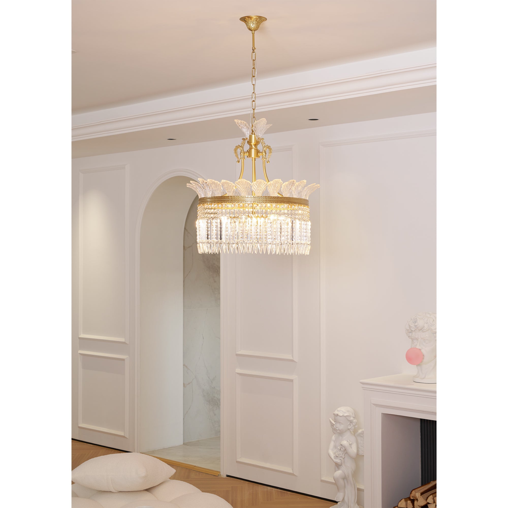 Velyra Chandelier