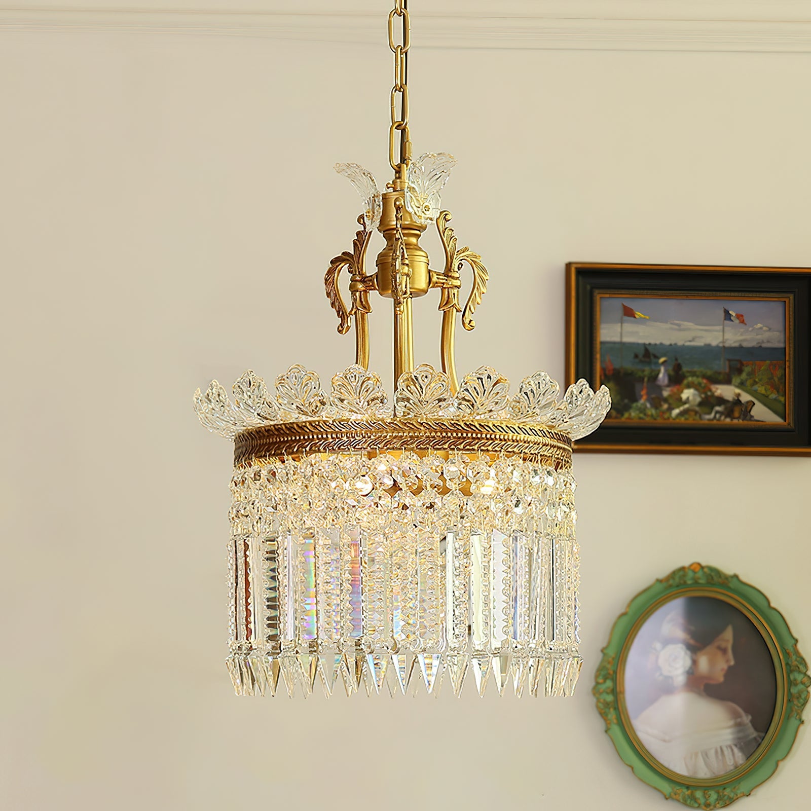 Velyra Chandelier