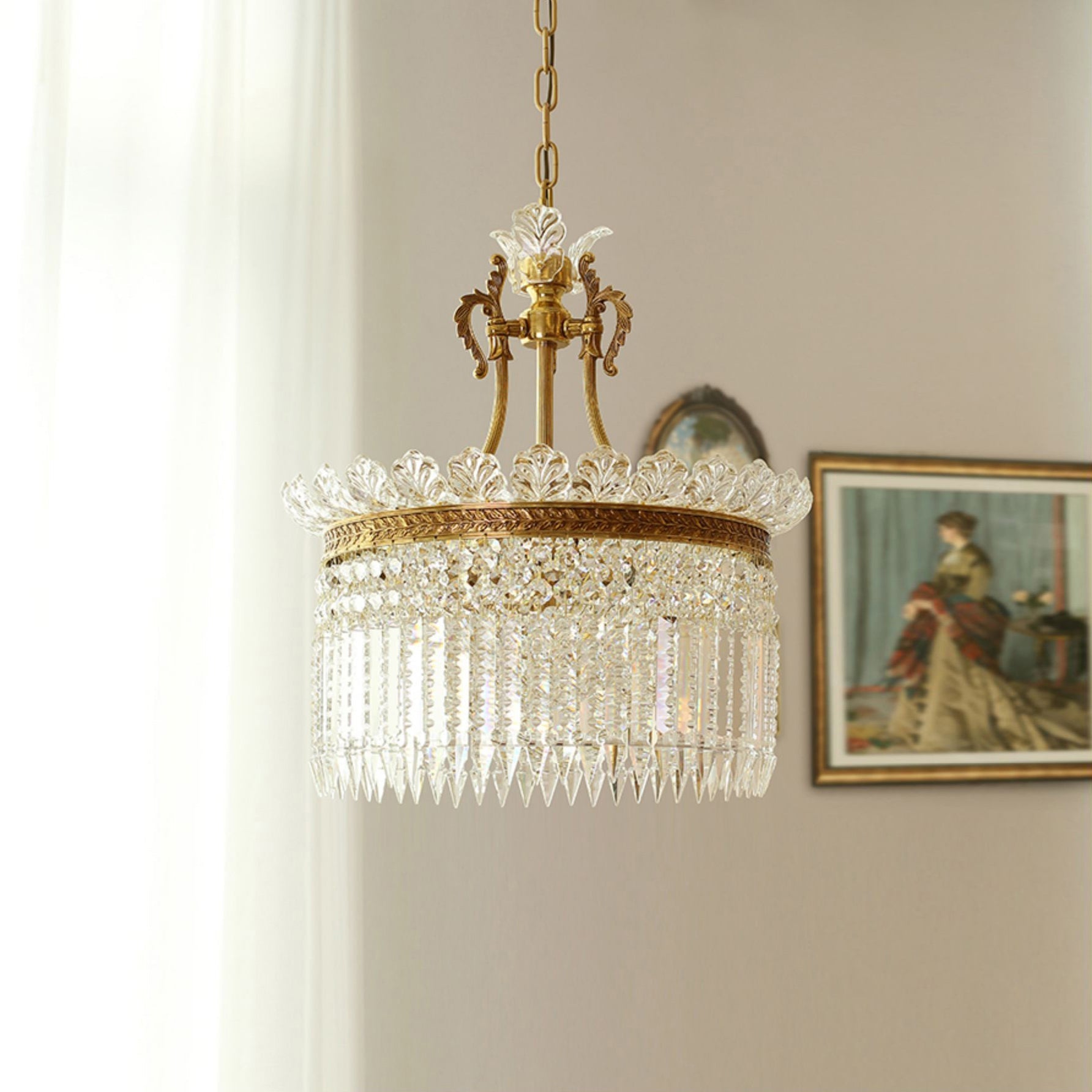 Velyra Chandelier