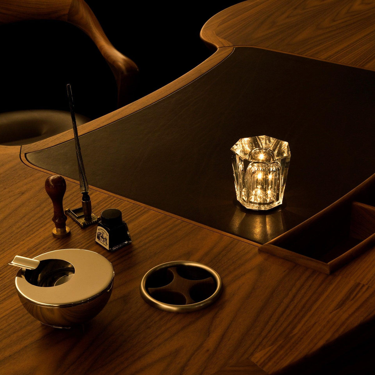 Zijan Diamond Table Lamp