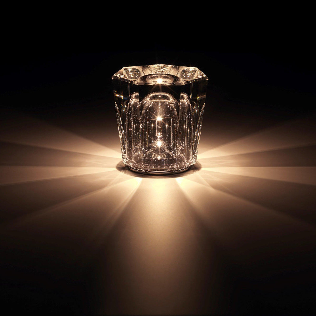 Zijan Diamond Table Lamp