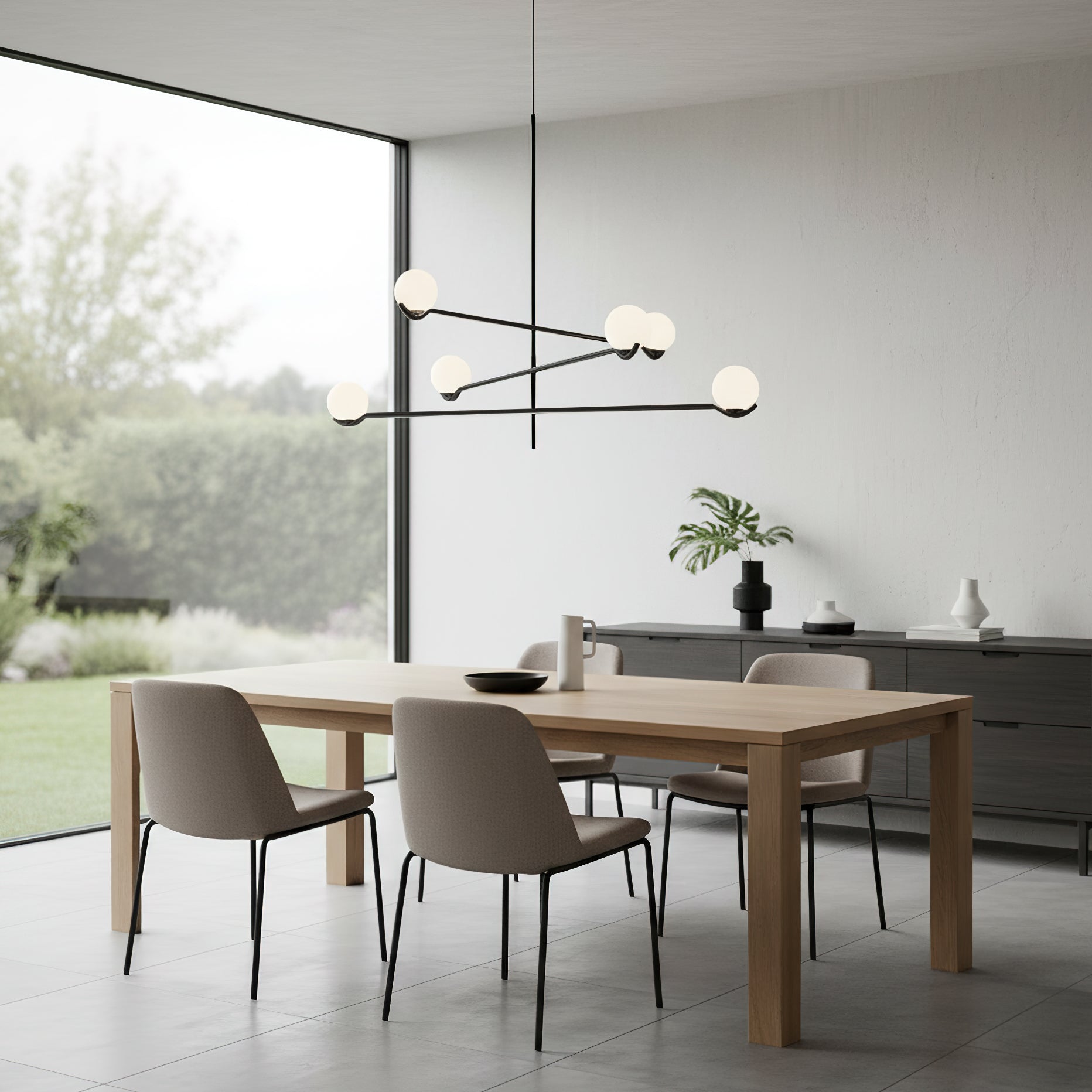 Avaleo Globe Pendant Light