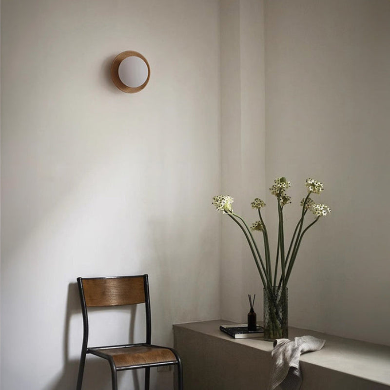 Murora Wall Light