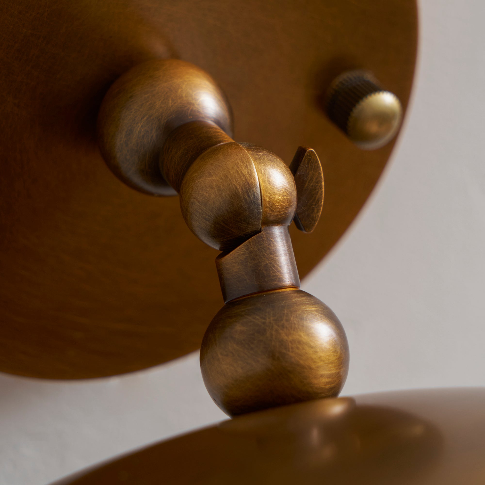 Alunona Globe Ceiling Light