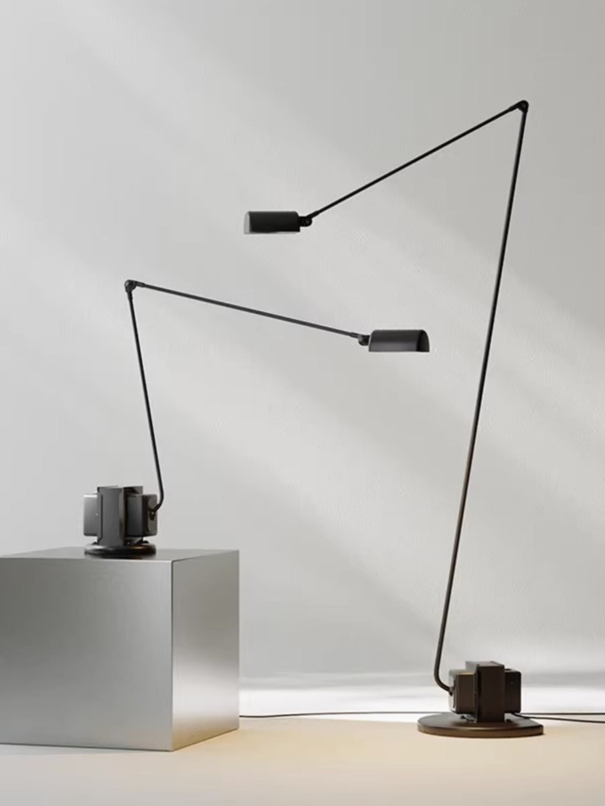 Belderix Floor Lamp