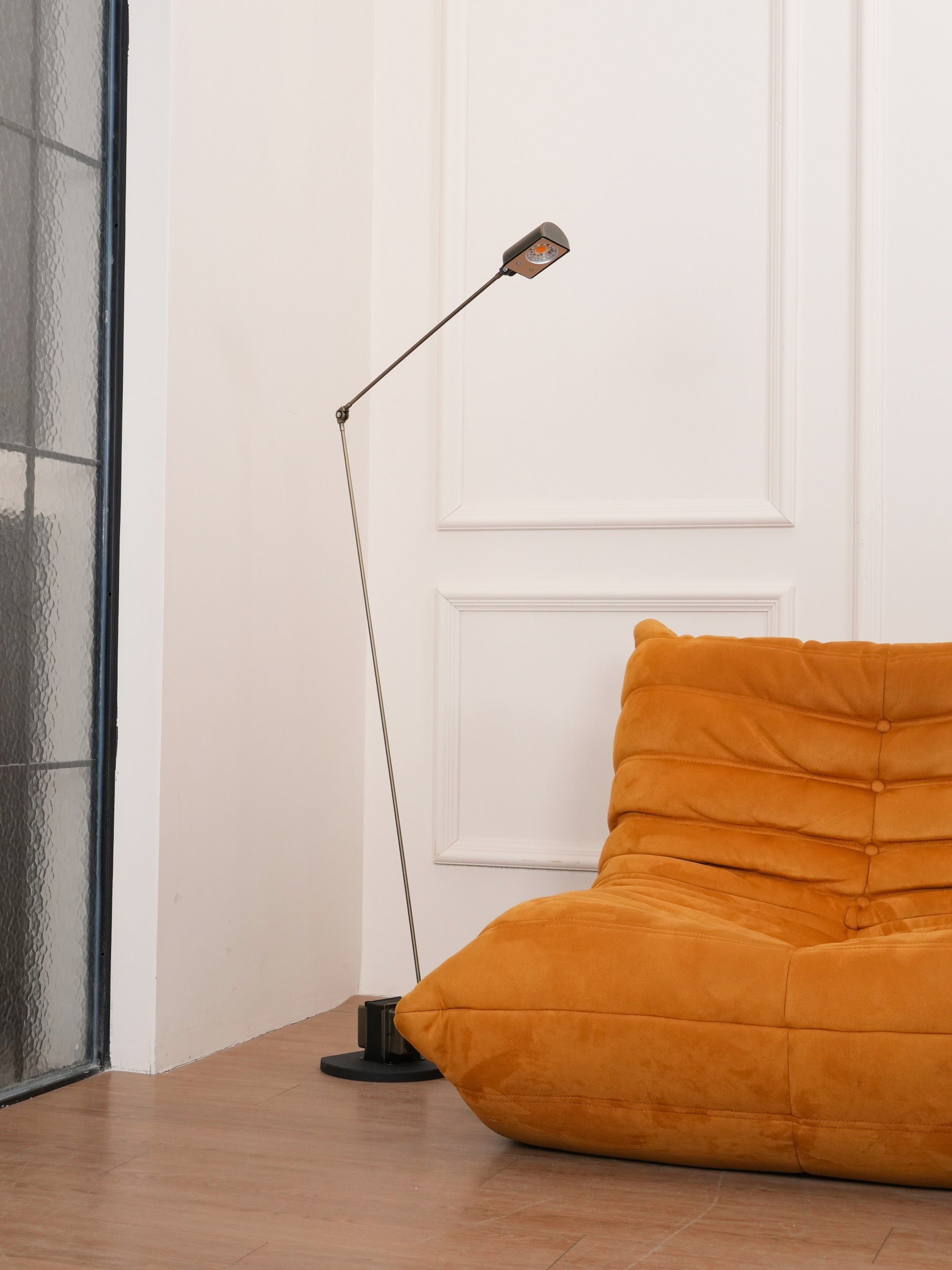 Belderix Floor Lamp