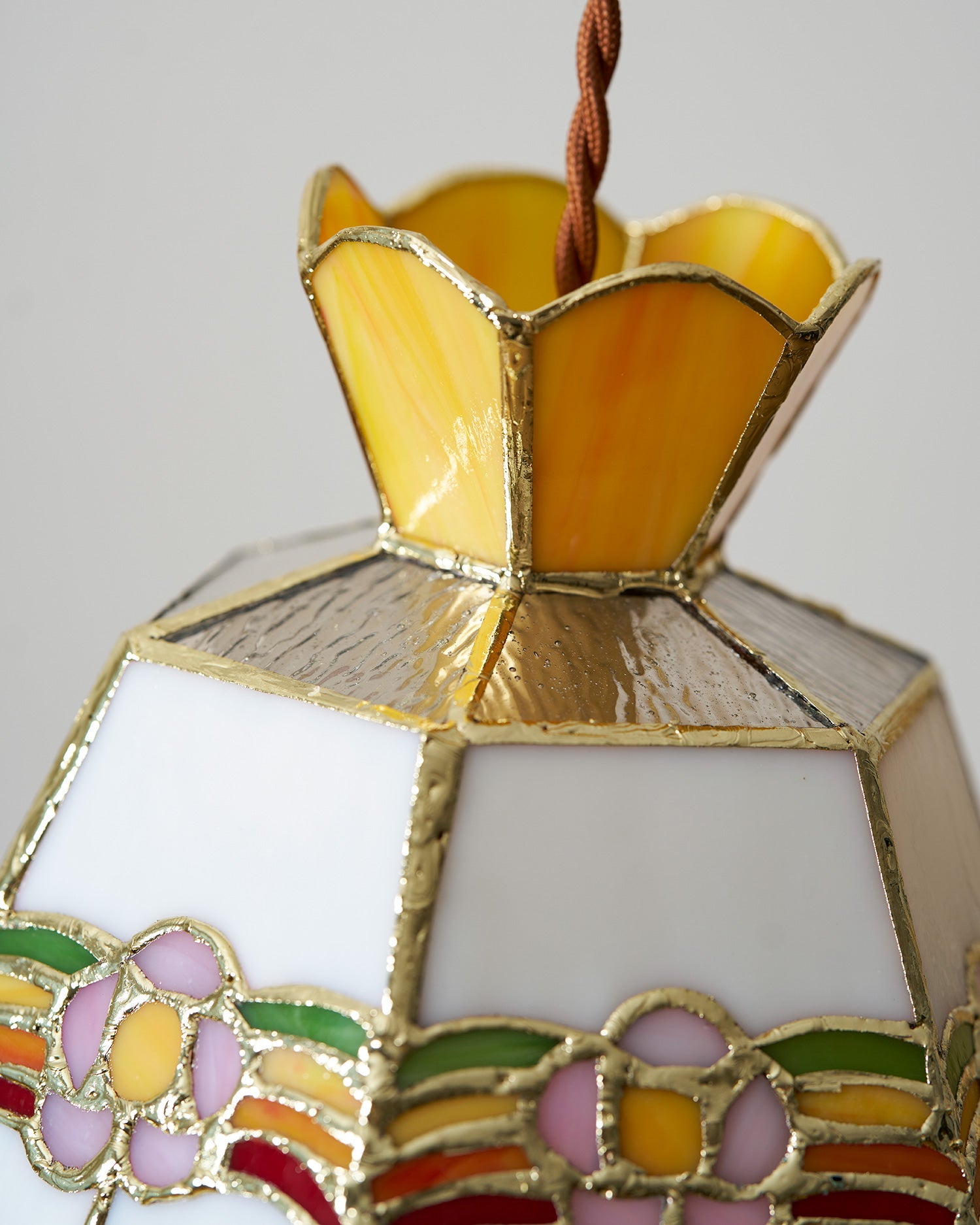 Deliressa Tiffany Pendant Light