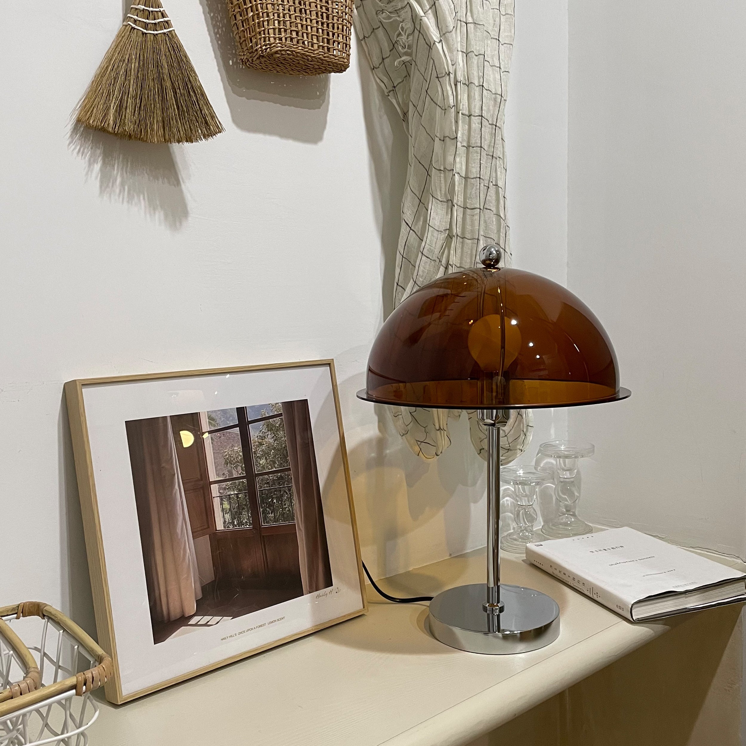 Ivavor Table Lamp