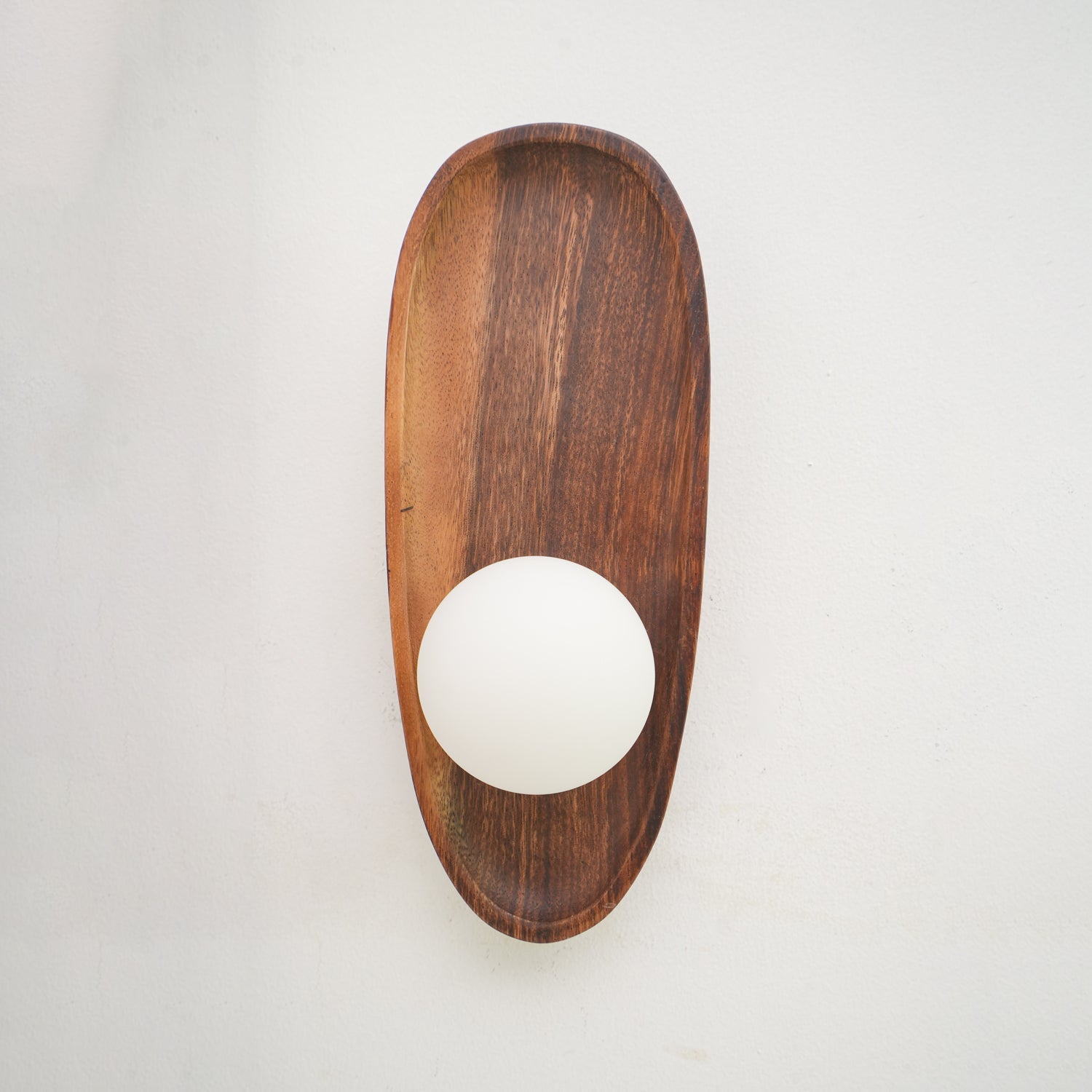Zocemora Minimalist Wall Light