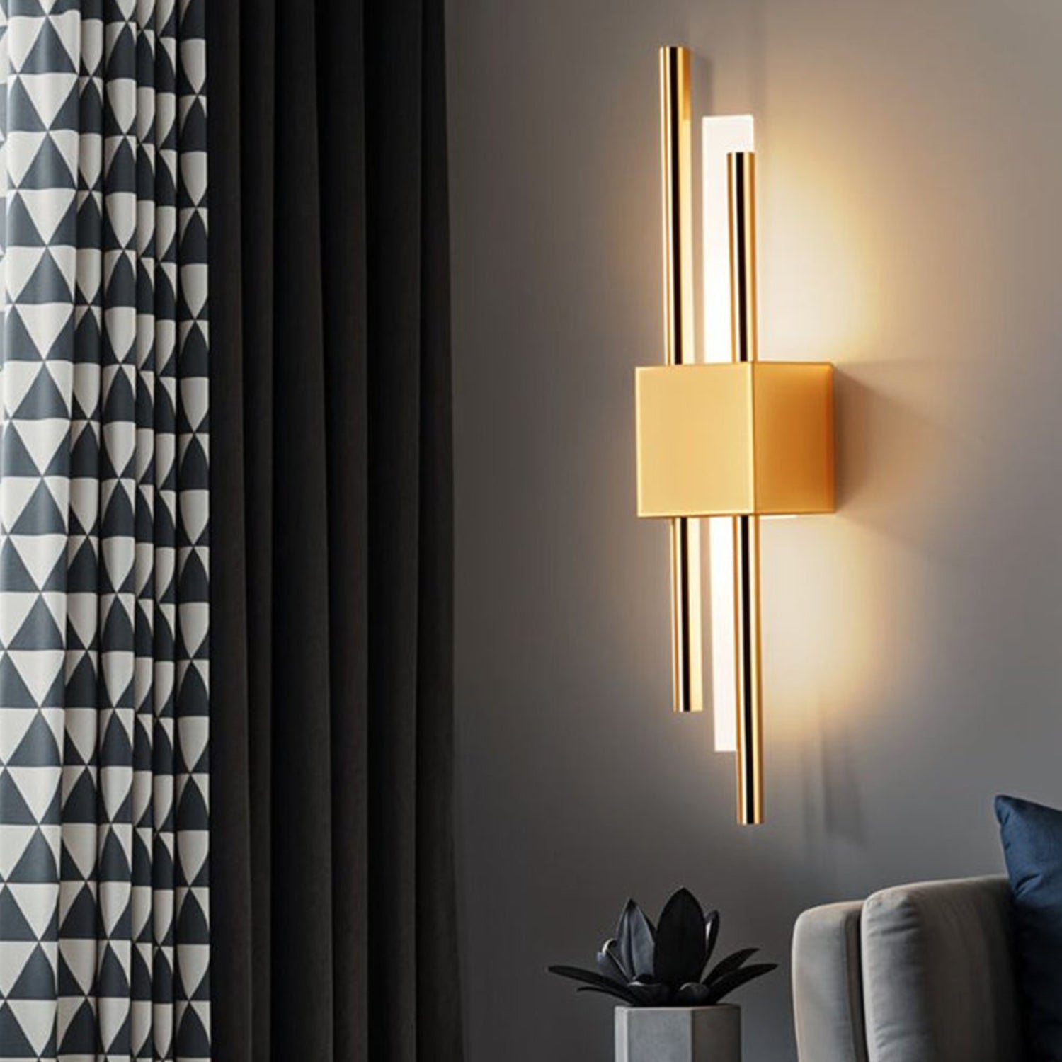Serone Wall Light
