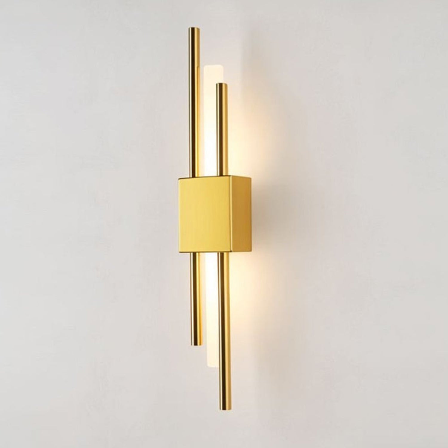 Serone Wall Light