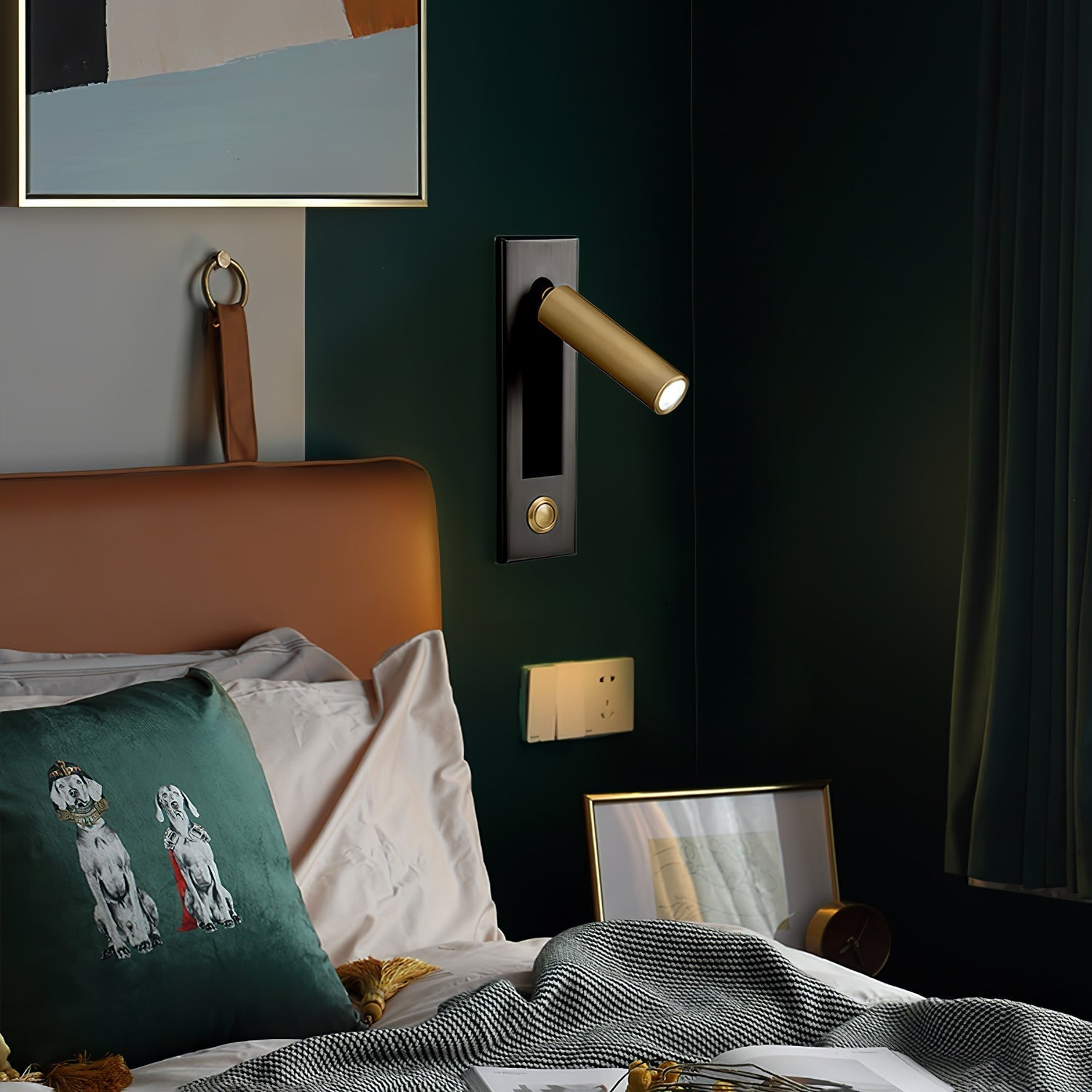 Losnek Wall Light