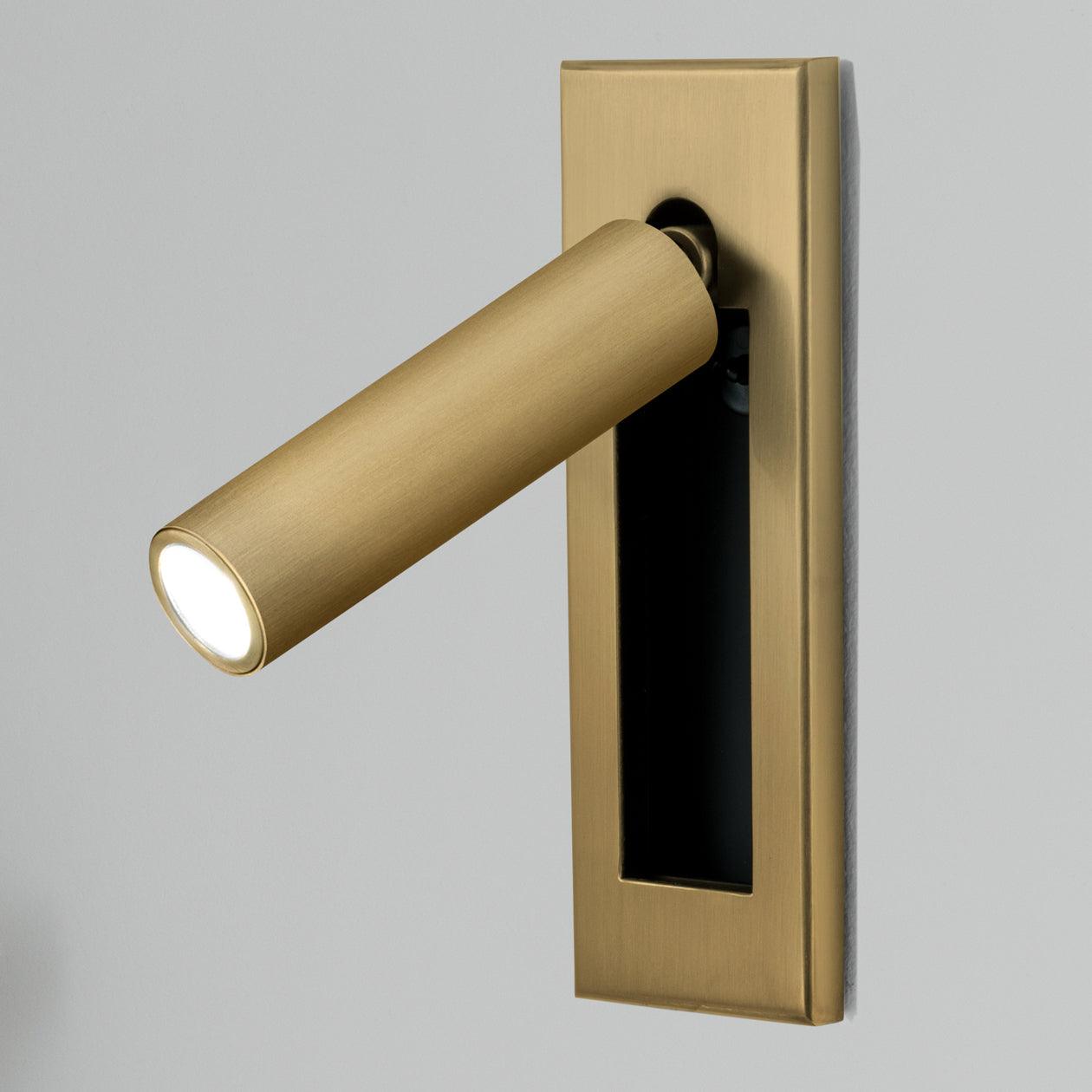 Losnek Wall Light