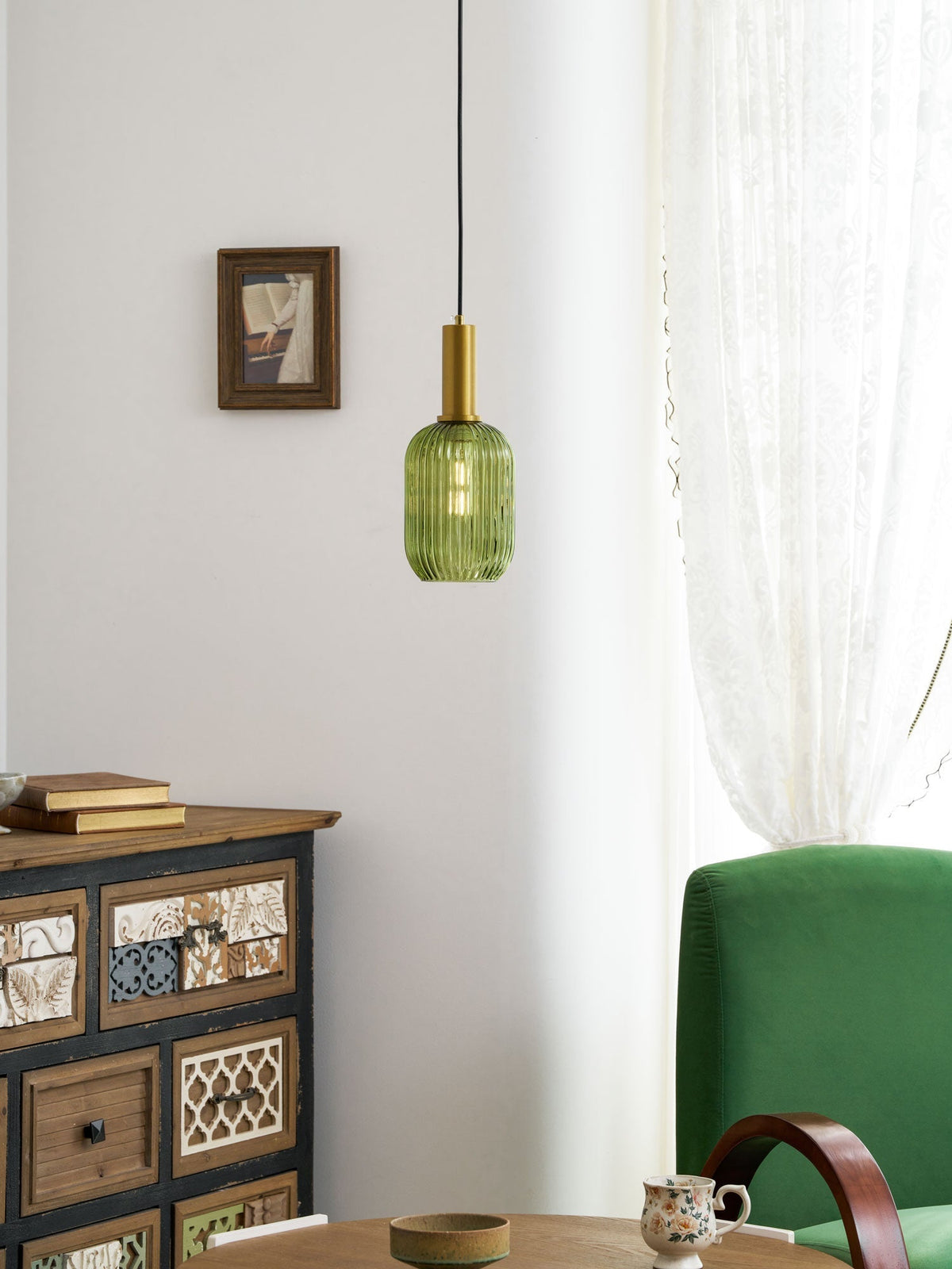 Vamelo Fluted Pendant Light