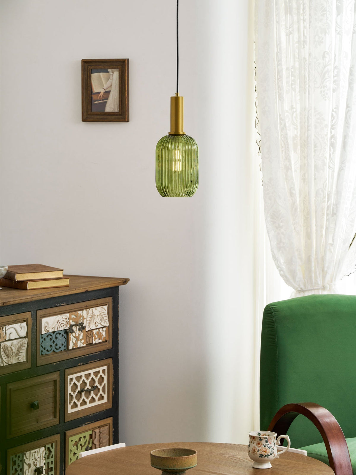 Vamelo Fluted Pendant Light