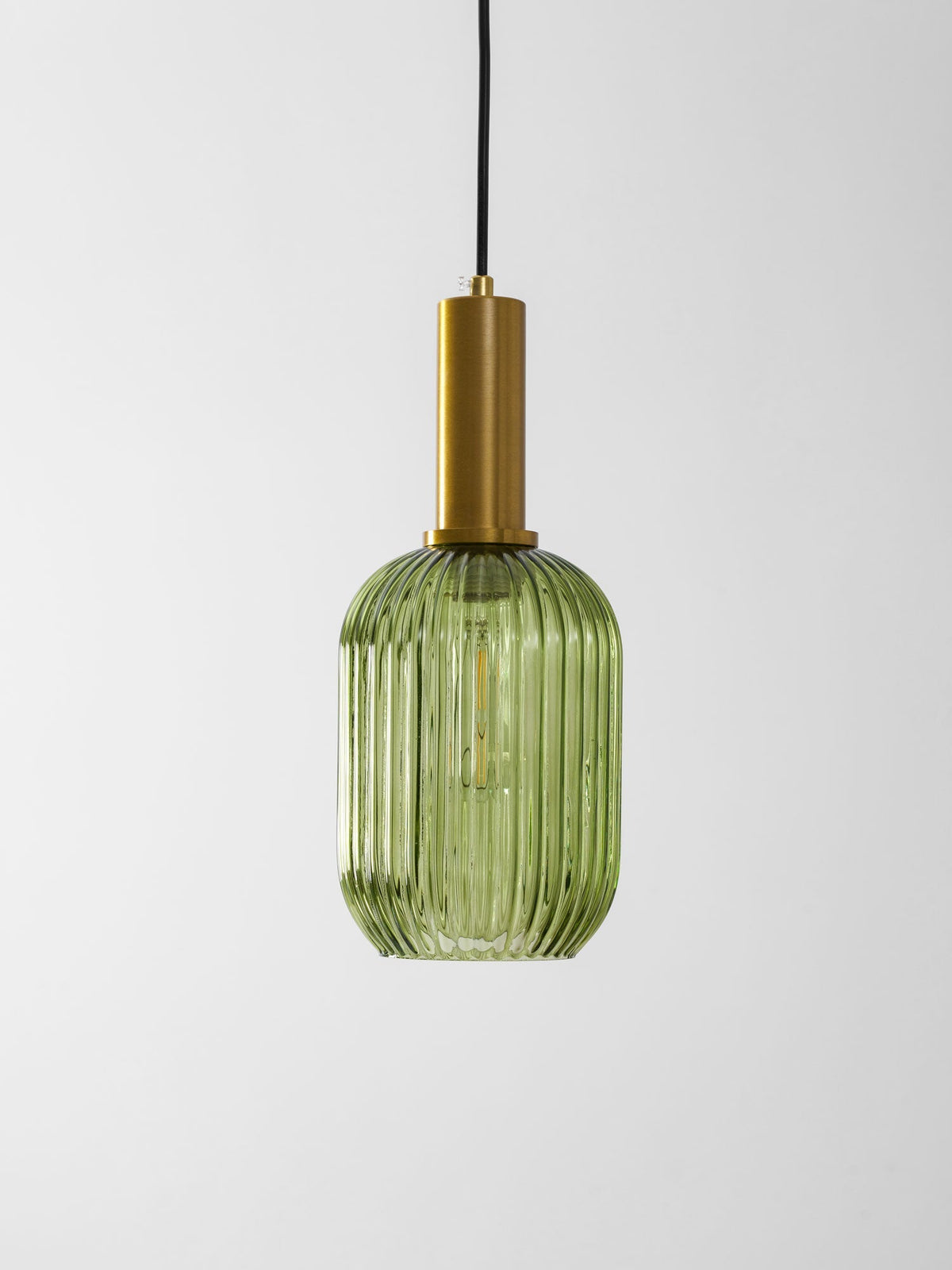 Vamelo Fluted Pendant Light