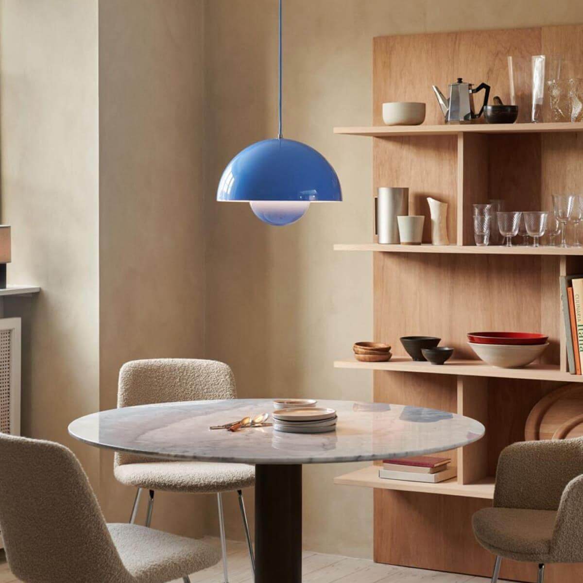 Avenonix Pendant Light