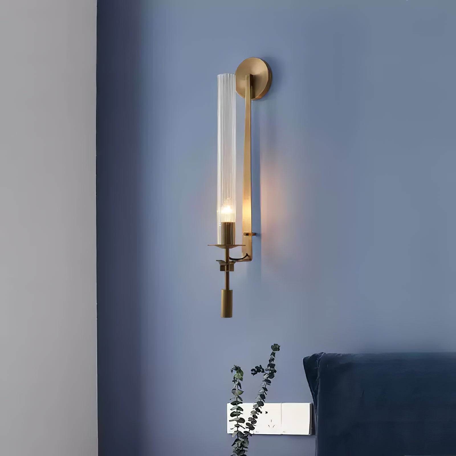 Spezaro Wall Light