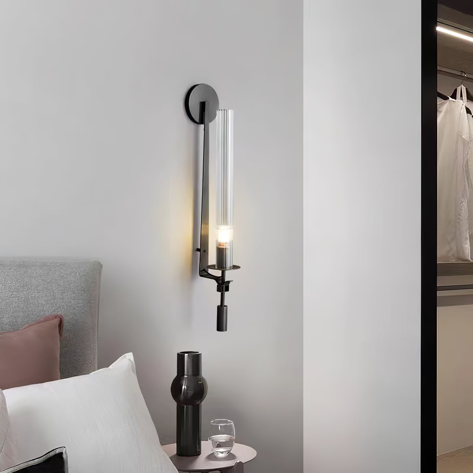 Spezaro Wall Light