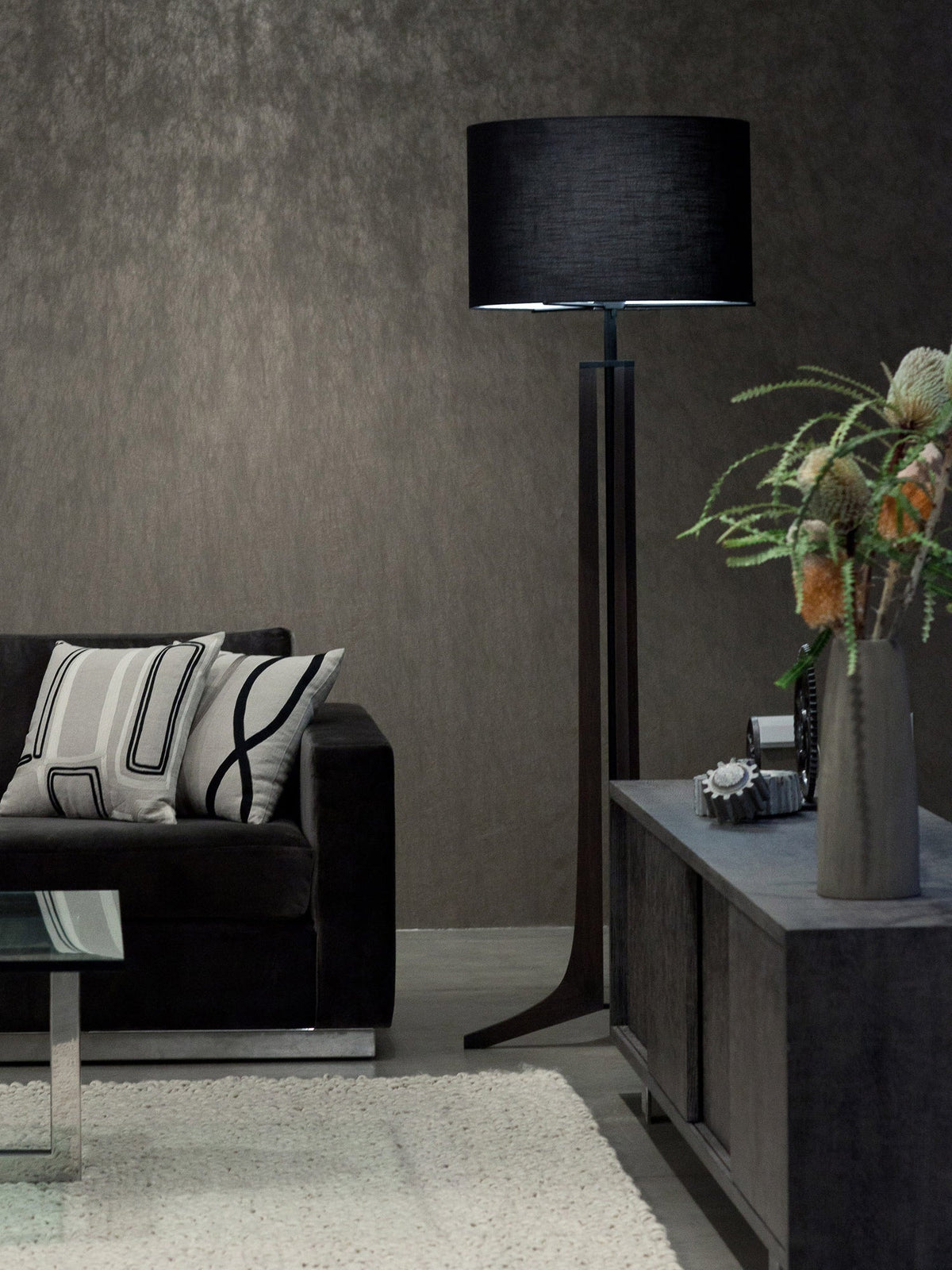 Nedoralo Tripod Floor Lamp
