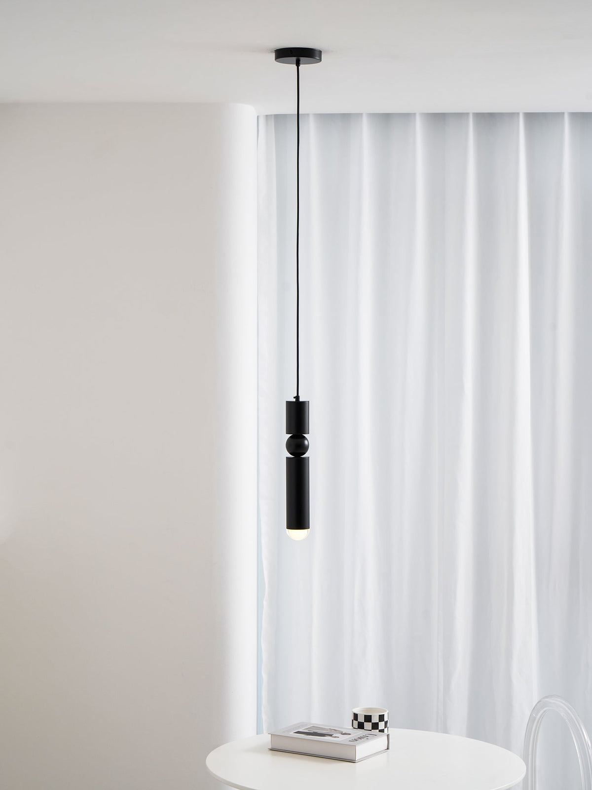 Feseno Tube Pendant Light