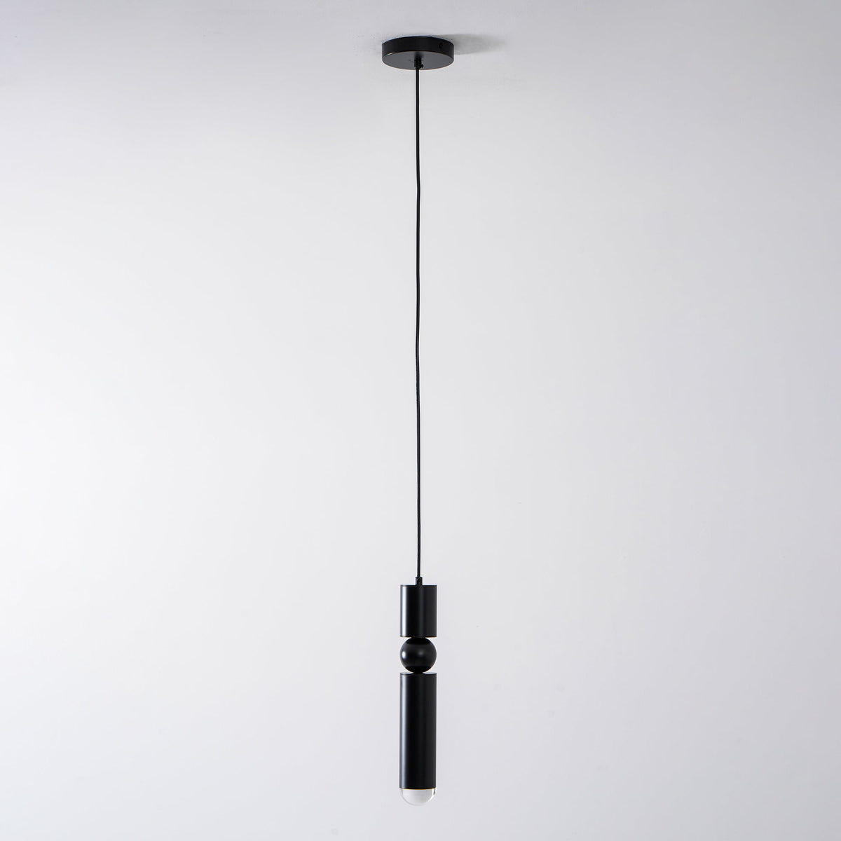 Feseno Tube Pendant Light