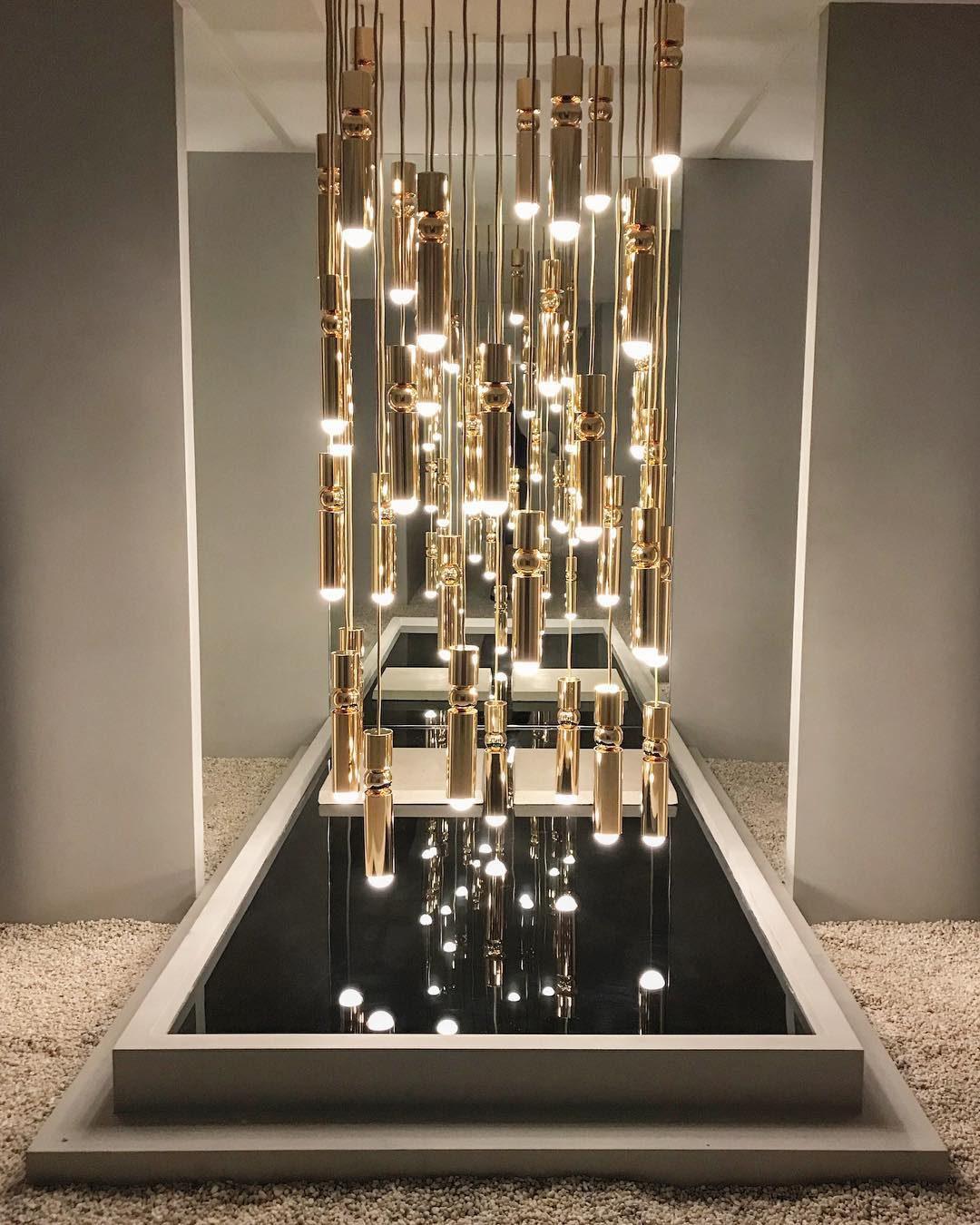 Feseno Tube Pendant Light