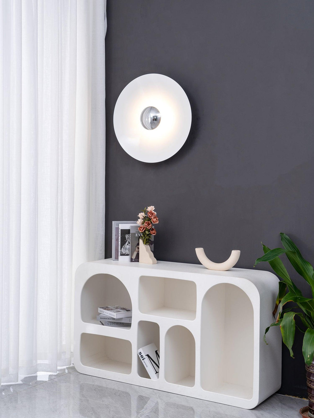 Simplicity Glow Wall Light – detail 13