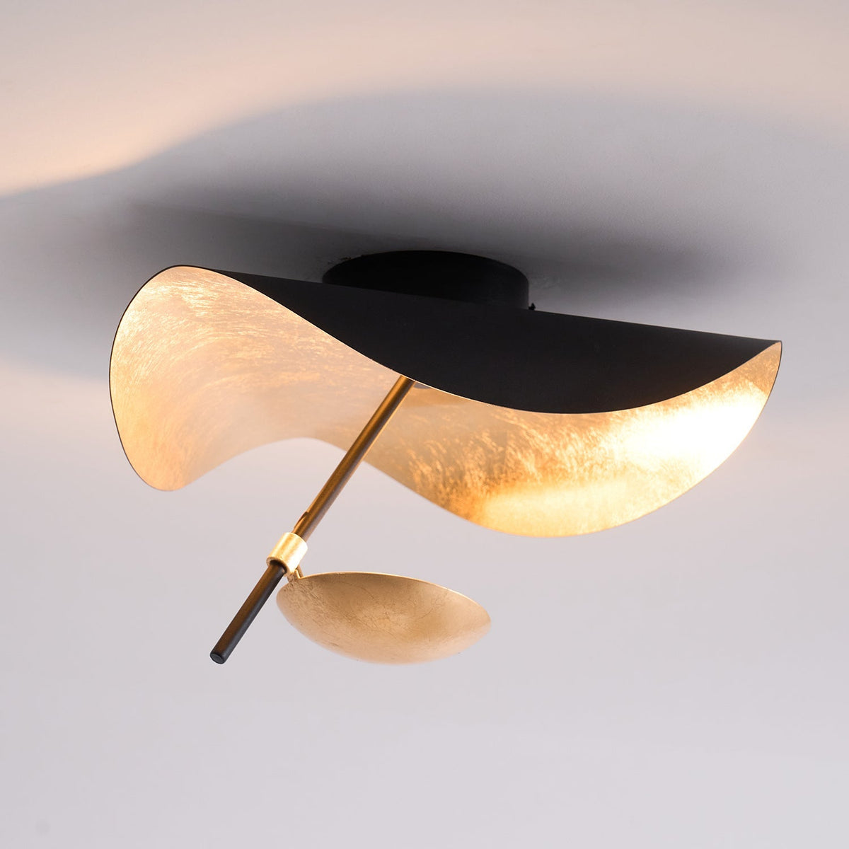 Edaro Sculptural Ceiling Light