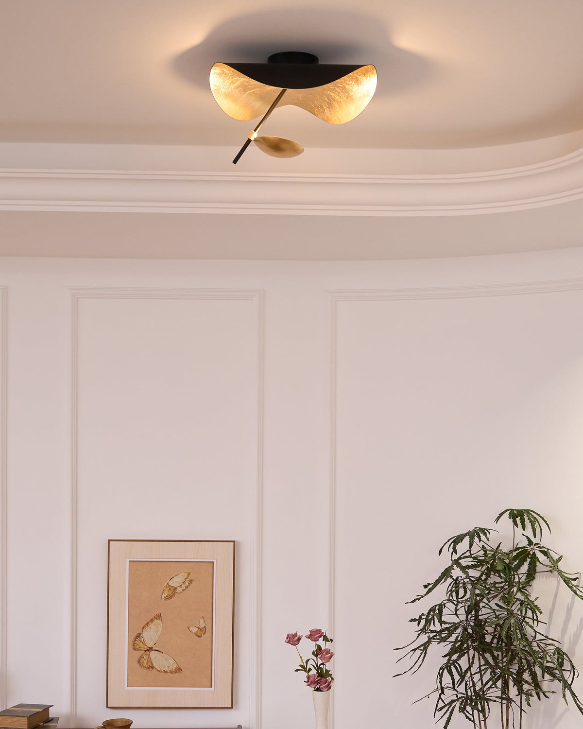 Edaro Sculptural Ceiling Light