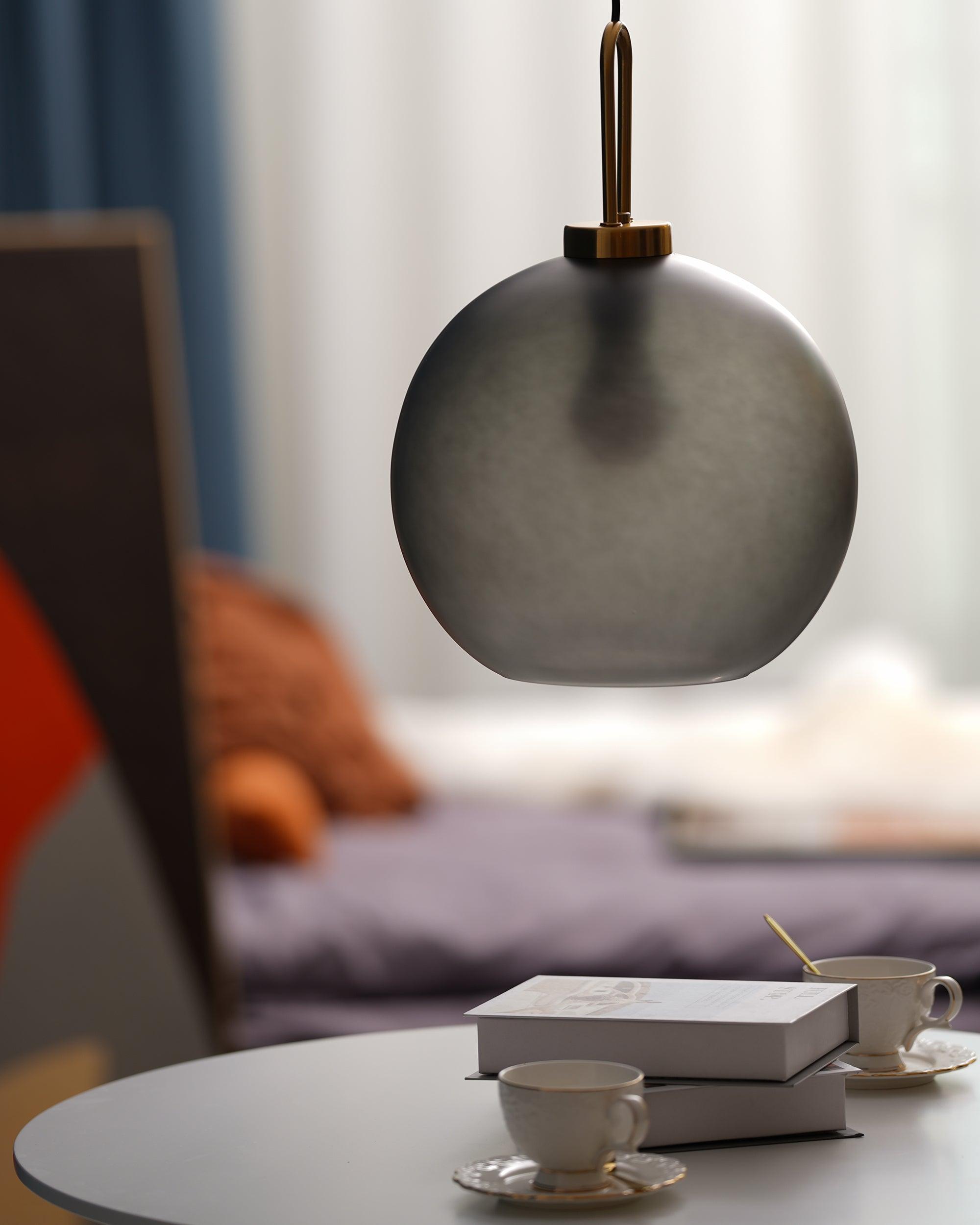 Bekelin Pendant Light