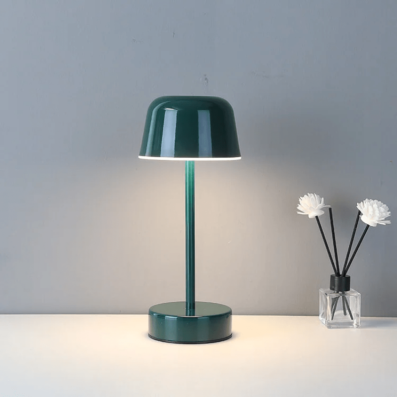 Lutsy Table Lamp