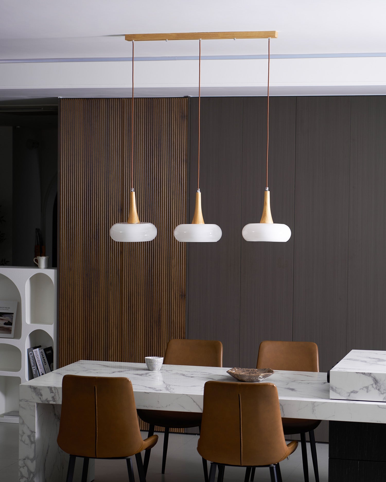Aviorin Pendant Light