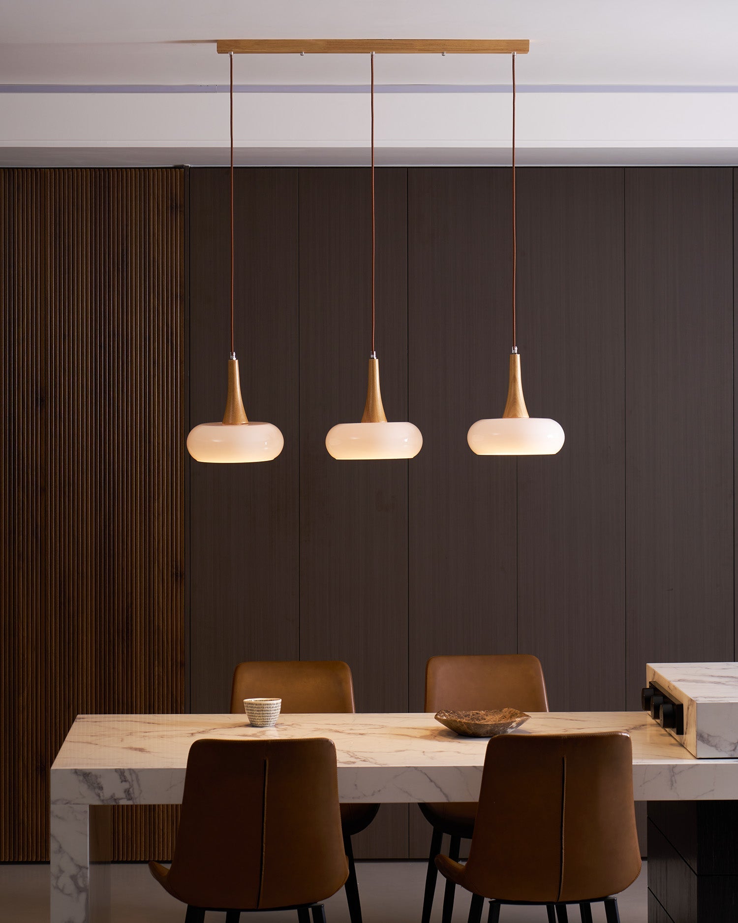 Aviorin Pendant Light