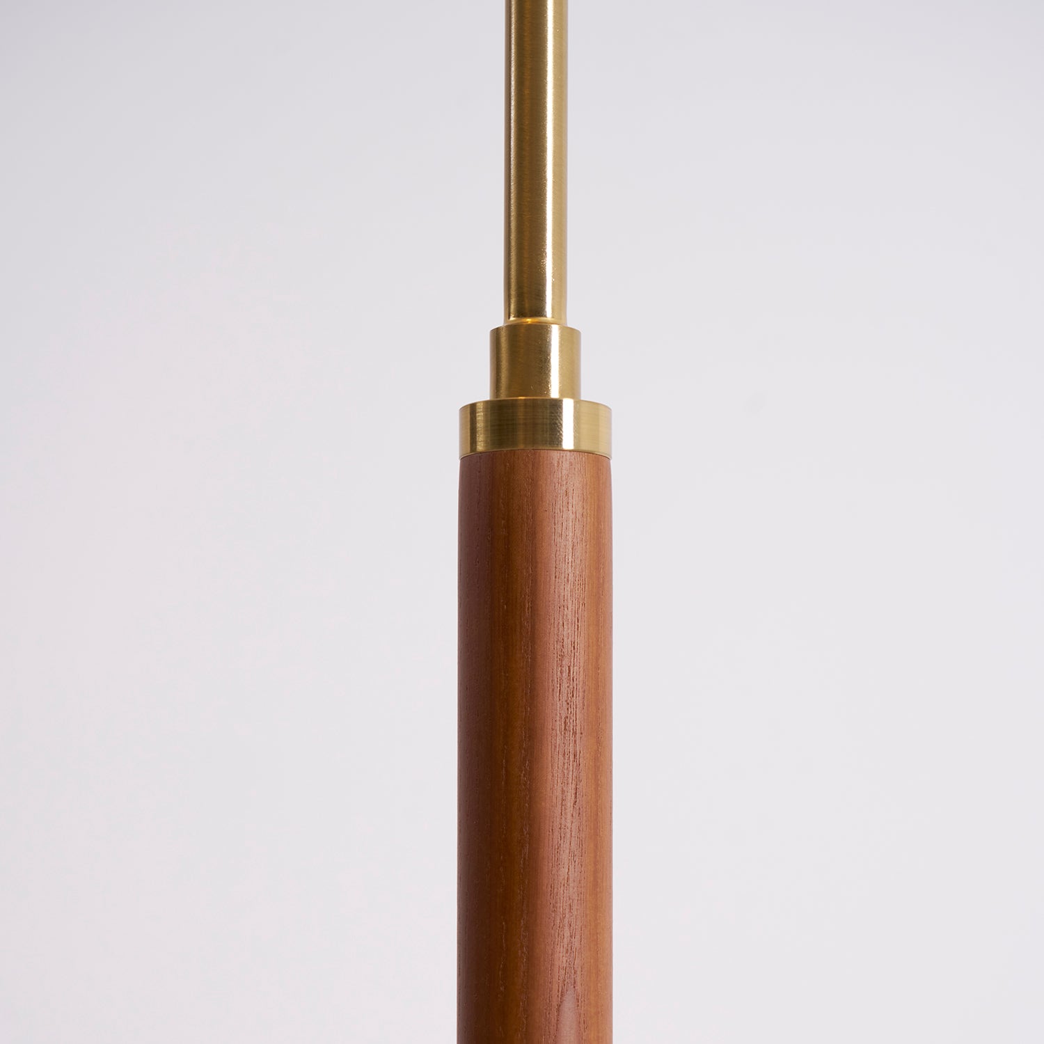 Alvinor Sculptural Floor Lamp