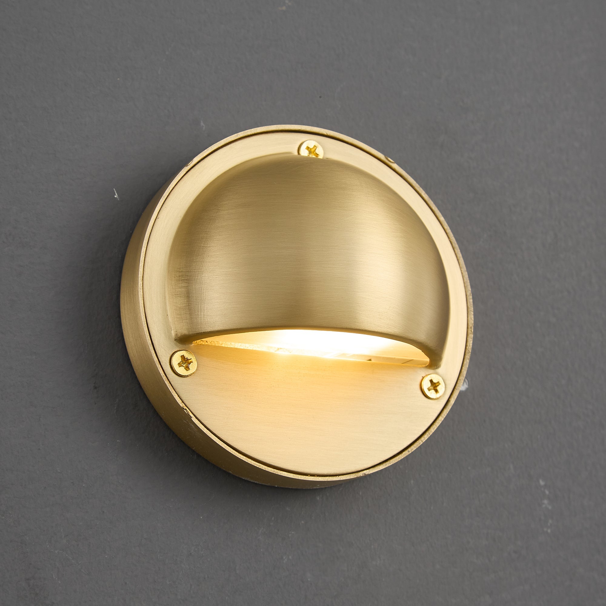 Bazorlian Outdoor Wall Light
