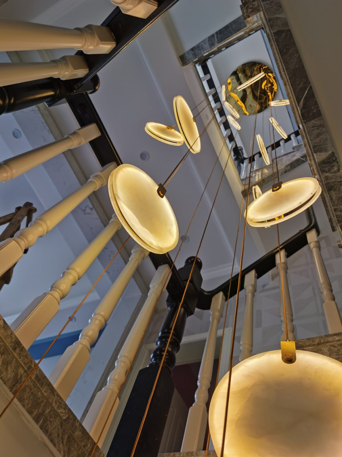 Egoe Geometric Pendant Light