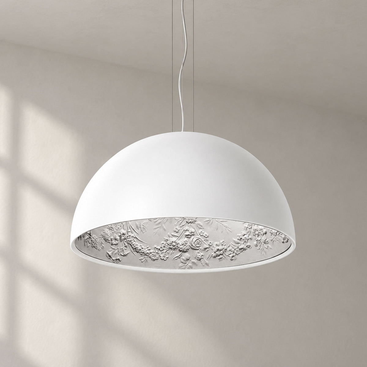 Diho Dome Pendant Light