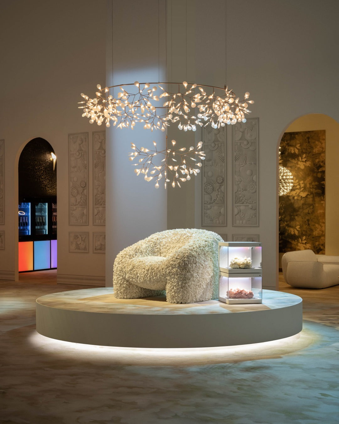 Alrosona Sculptural Chandelier
