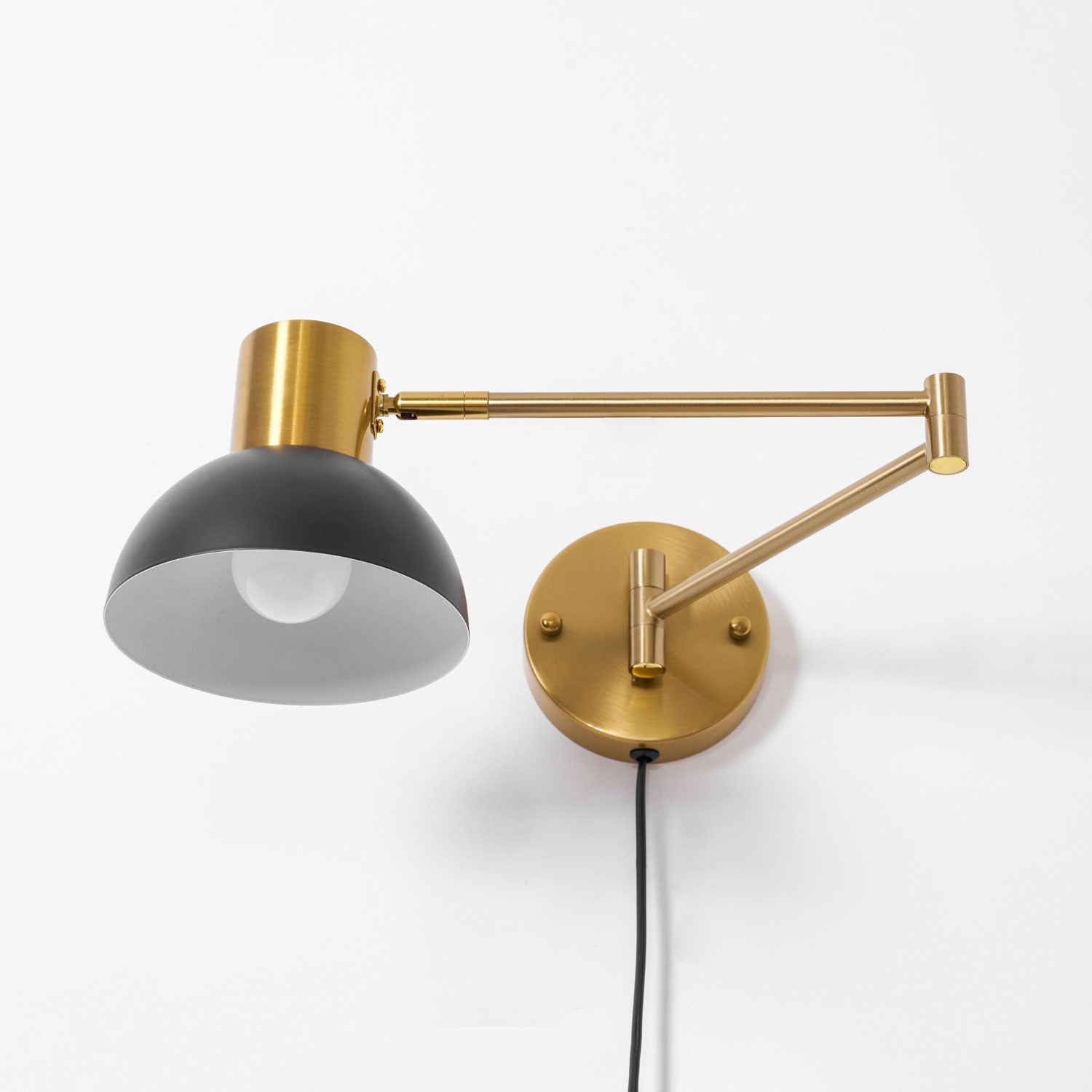 Belonix Adjustable Wall Light