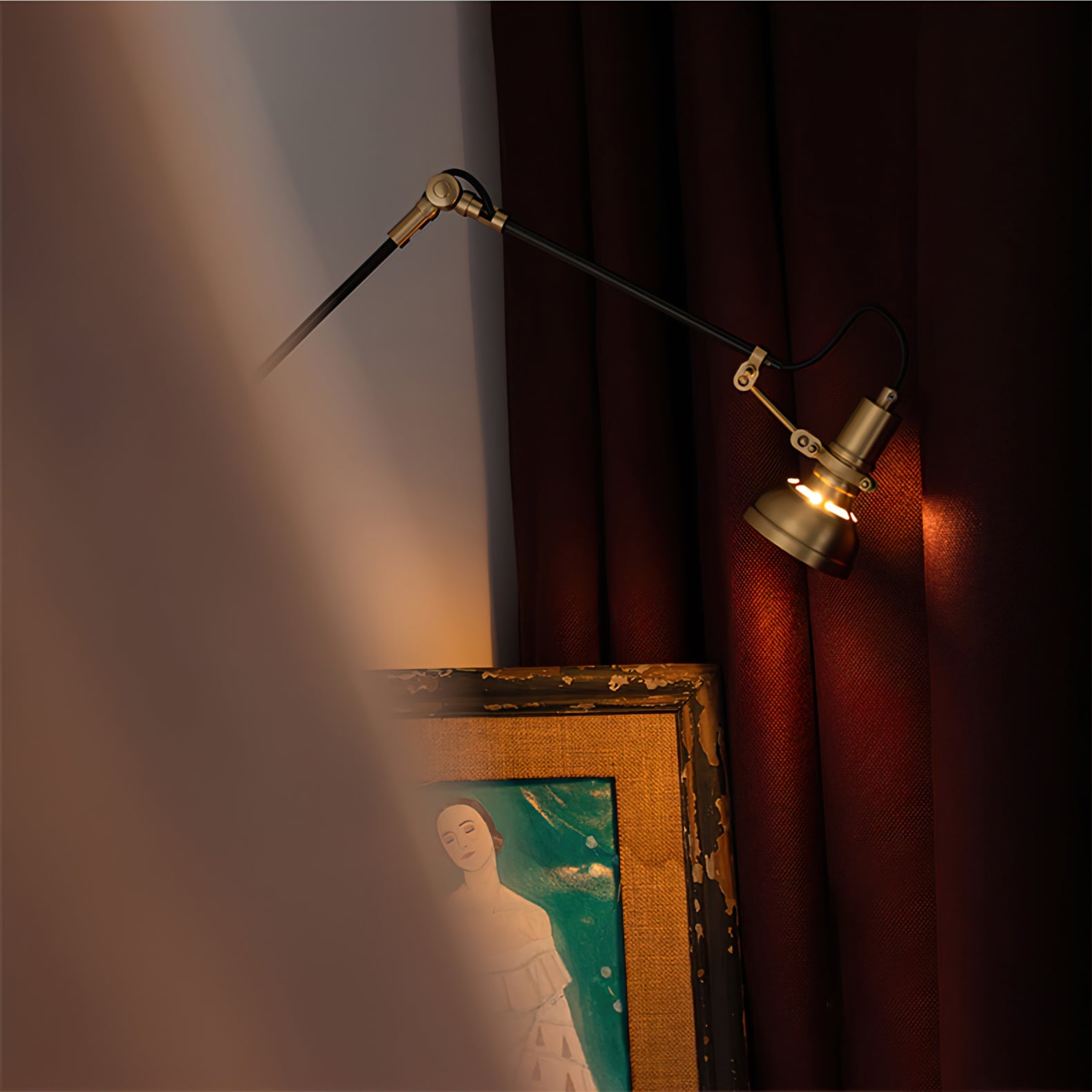 Lacavor Swing Arm Wall Light