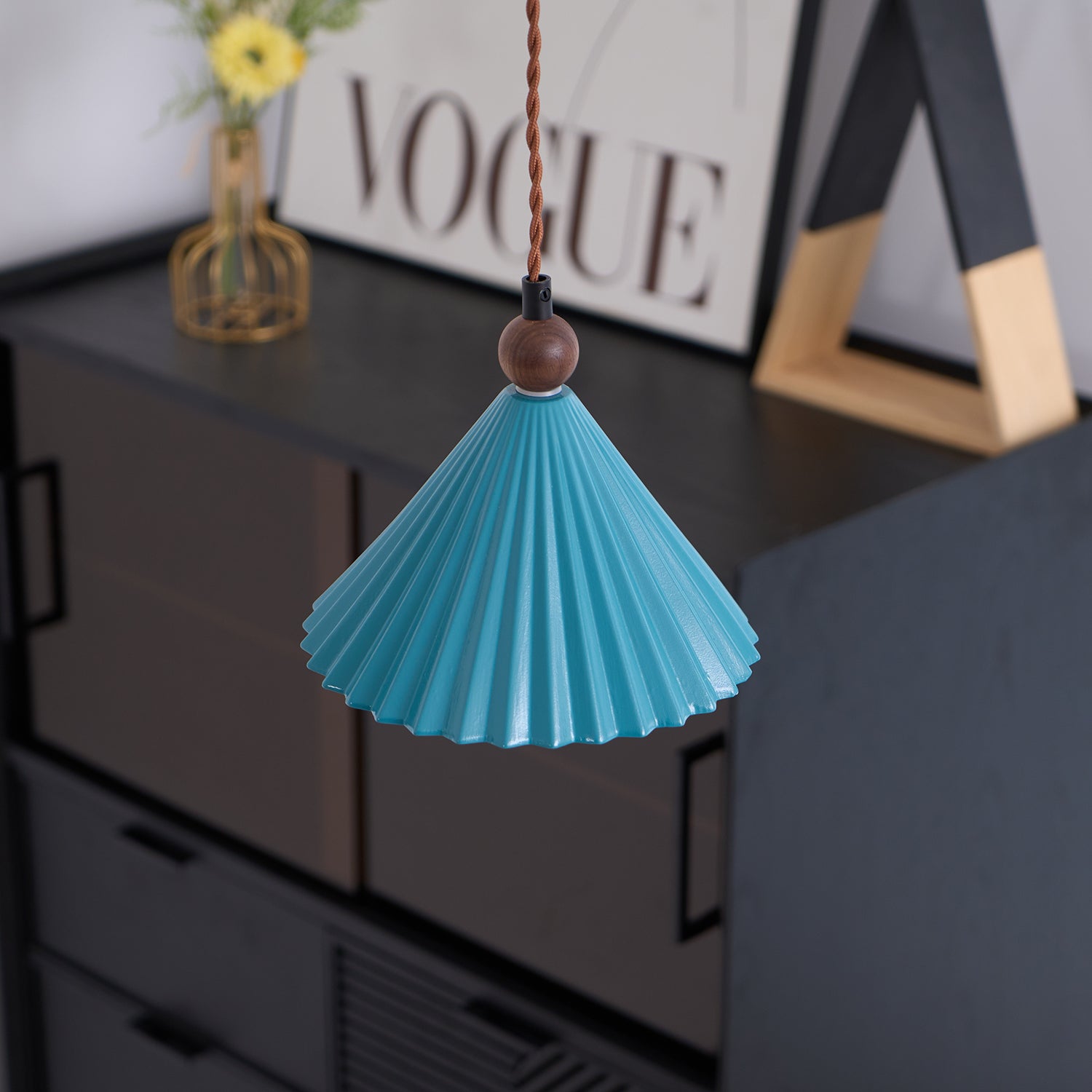 Tigoni Fluted Pendant Light