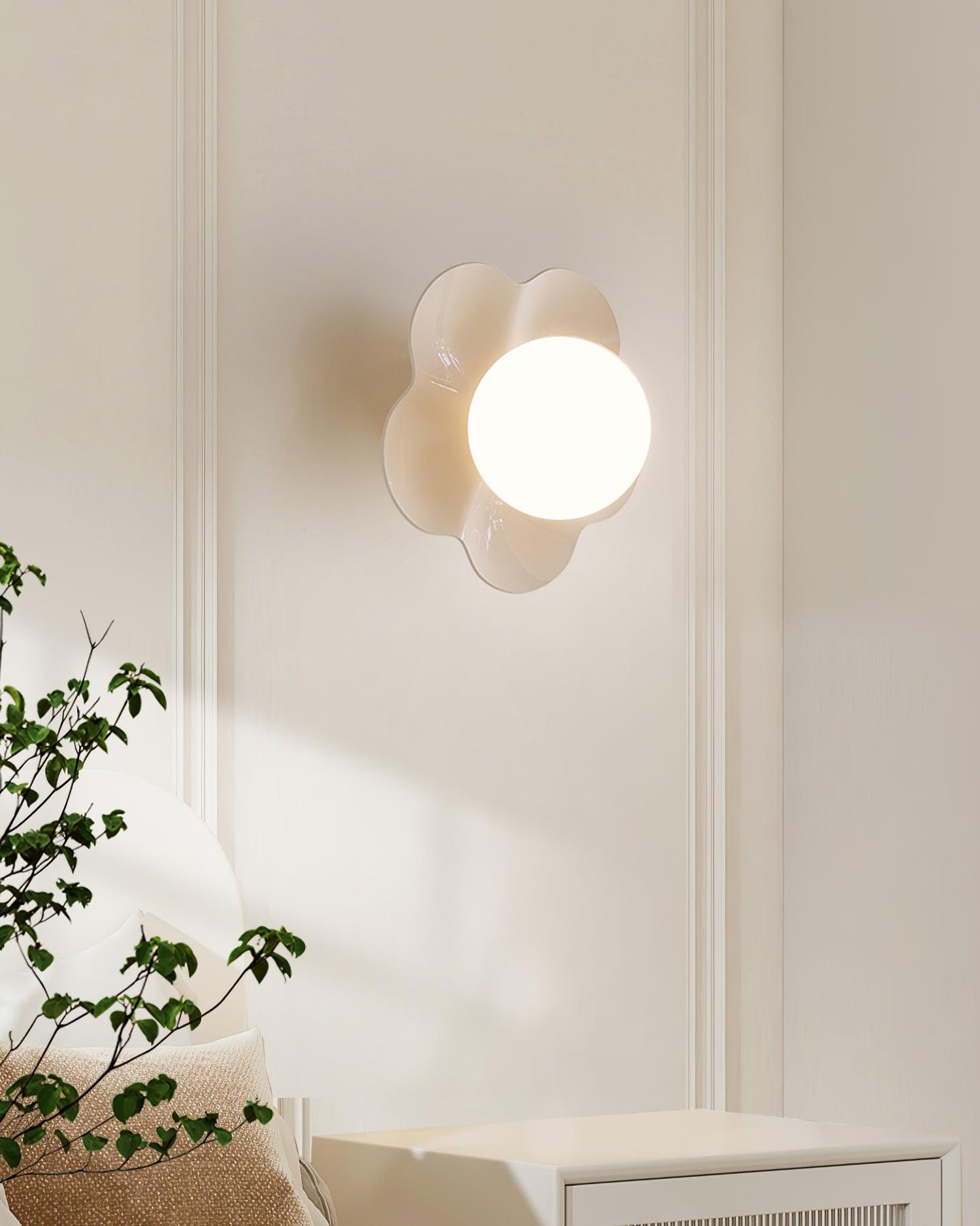 Loyaze Flower Wall Light